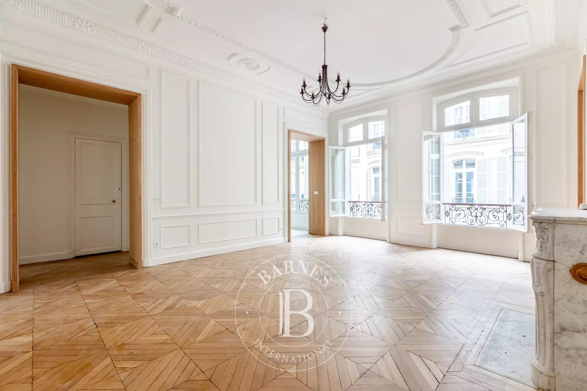 Paris  - Apartment 3 Bedrooms - picture 6