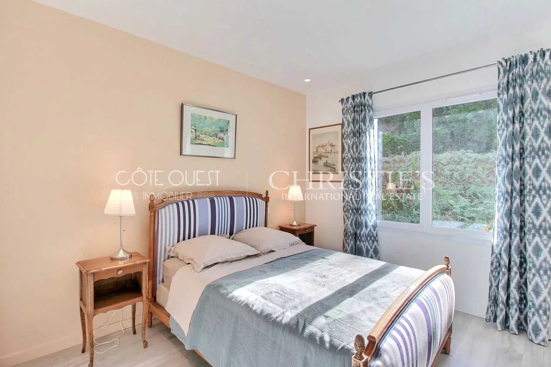 4 Bedroom Villa/Townhouse's Image 3