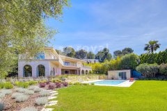VILLA - MOUGINS GOLF — photo 1 of 7