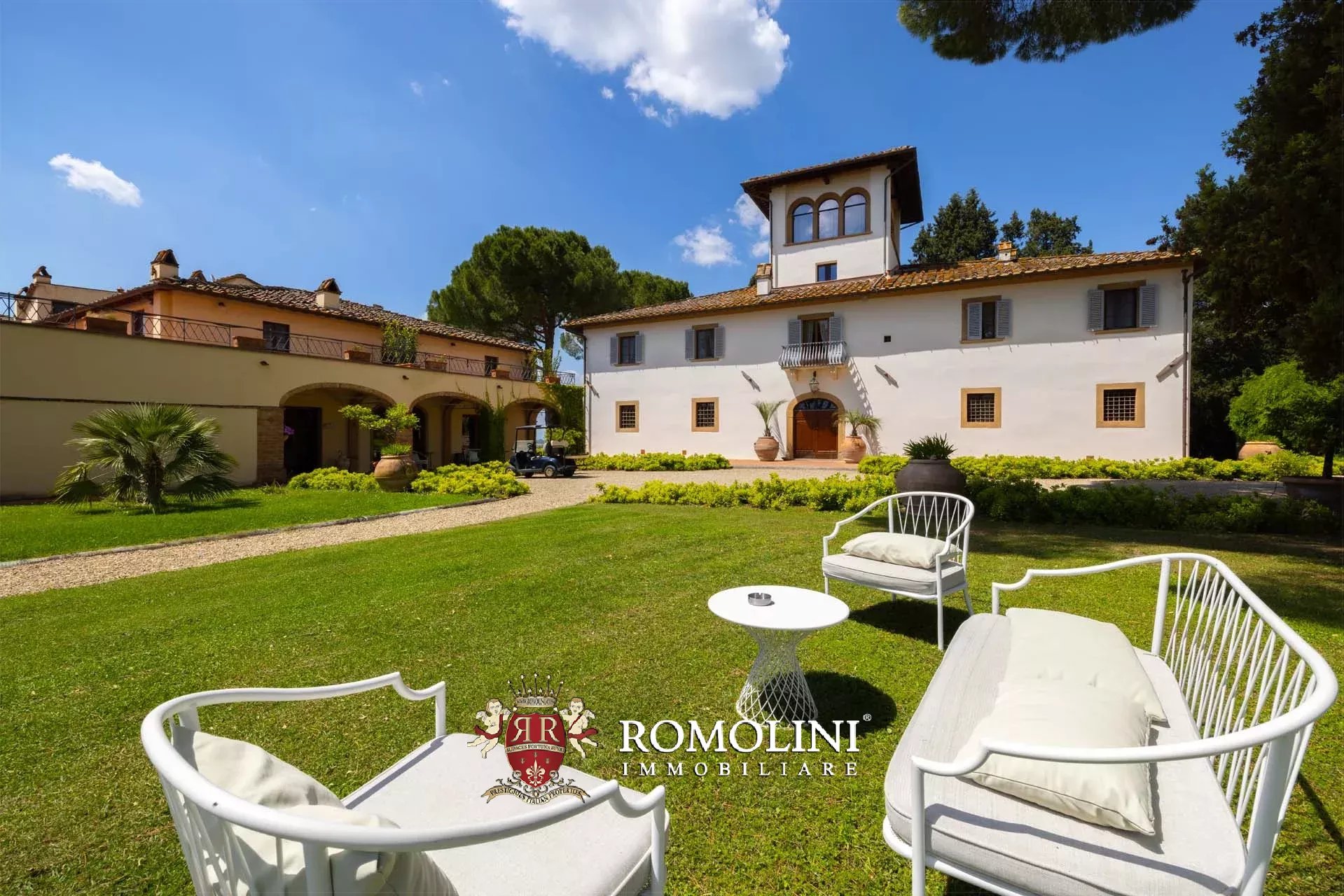 37 Bedroom Villa/Townhouse's Image 16