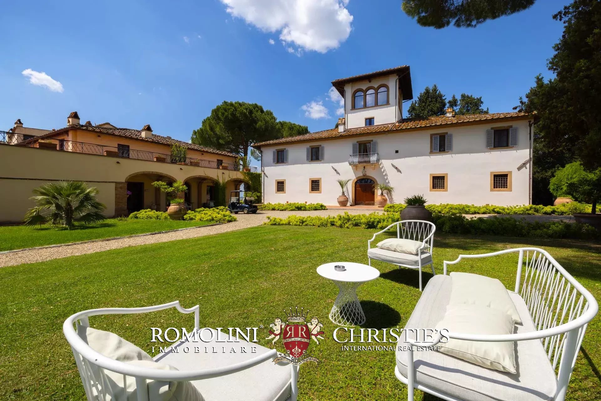 37 Bedroom Villa/Townhouse's Image 16