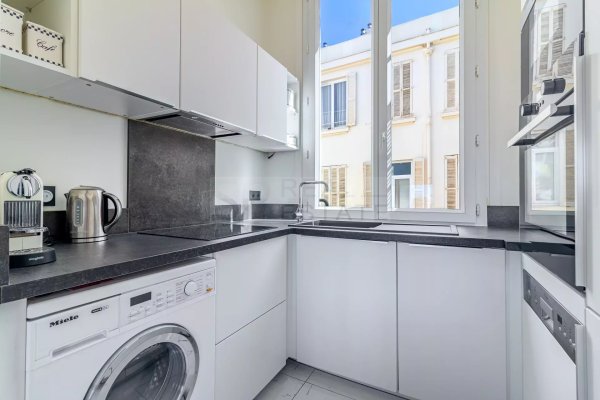 Beautiful 4-room flat - Cannes city centre — photo 5