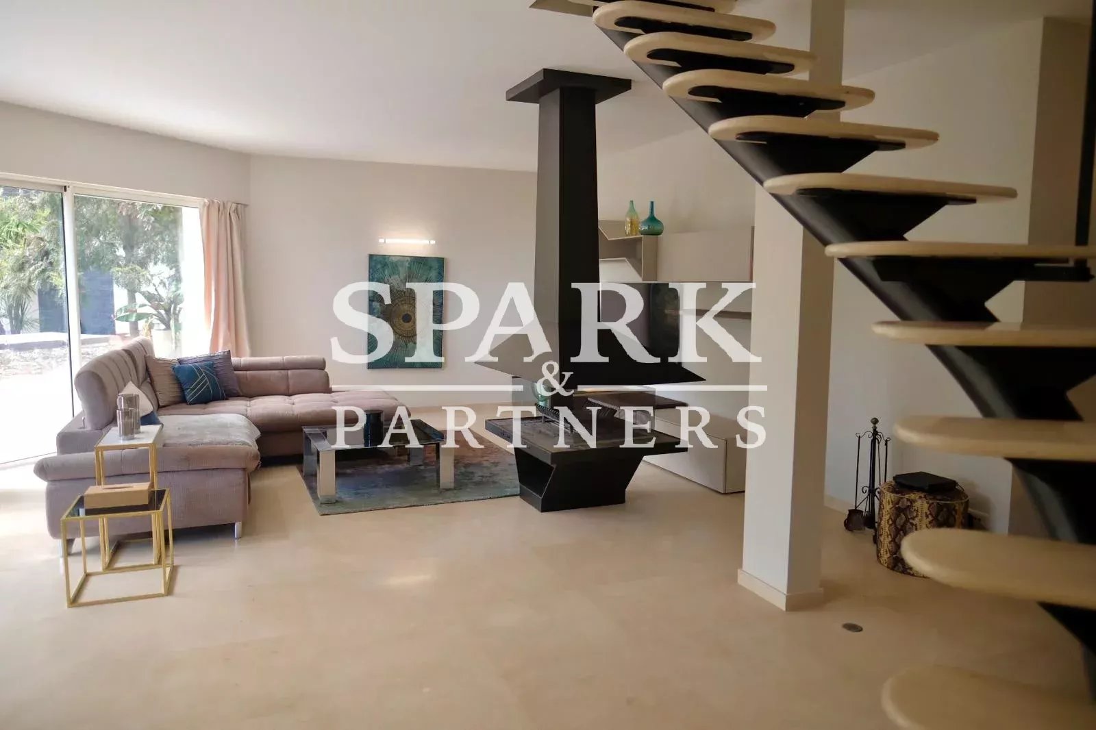 Roquebrune-Cap-Martin - Modern villa with sea and mountain views