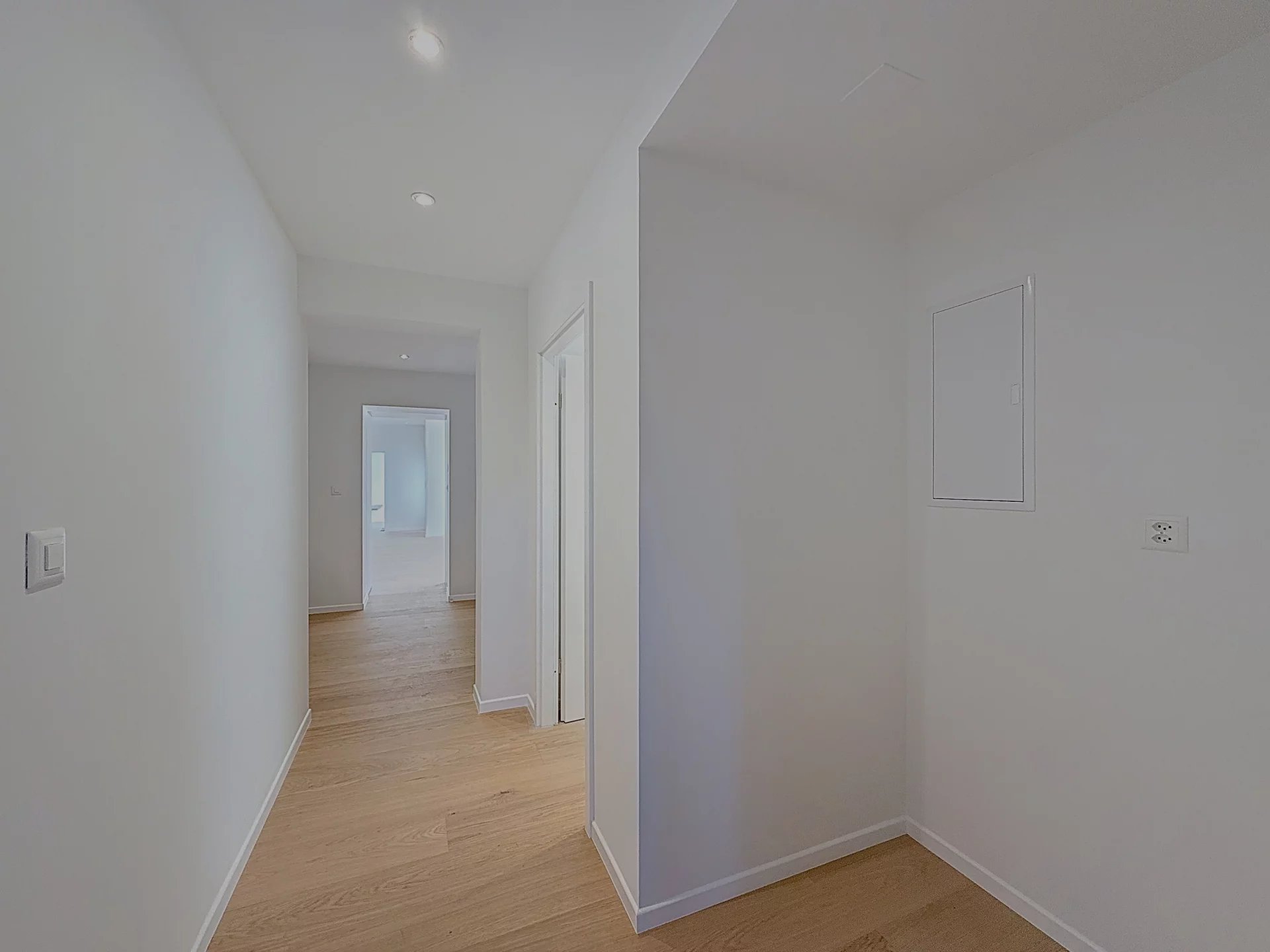 Cachet, calme et vue sur le Lac !