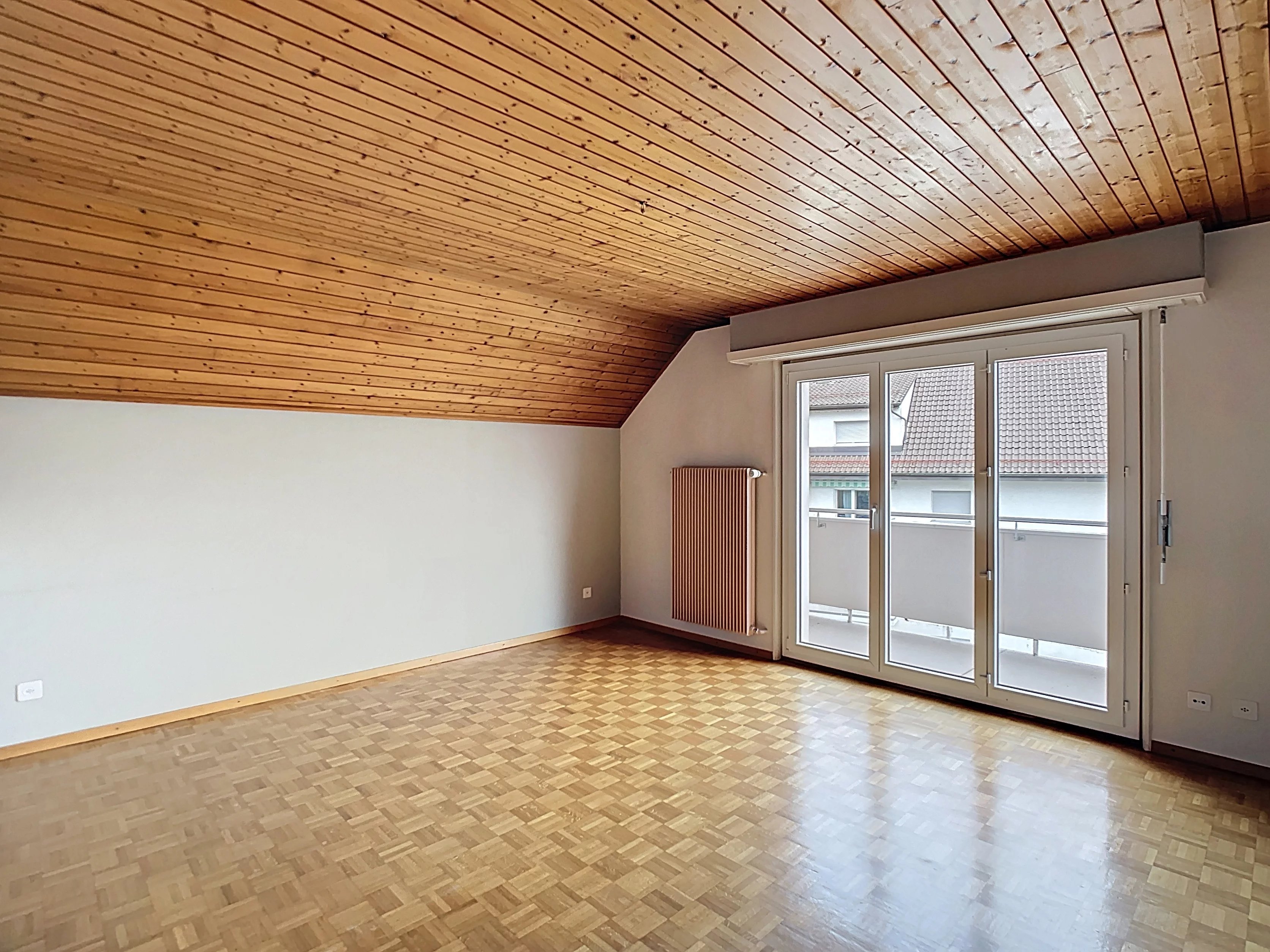 Attique au centre de St Sulpice