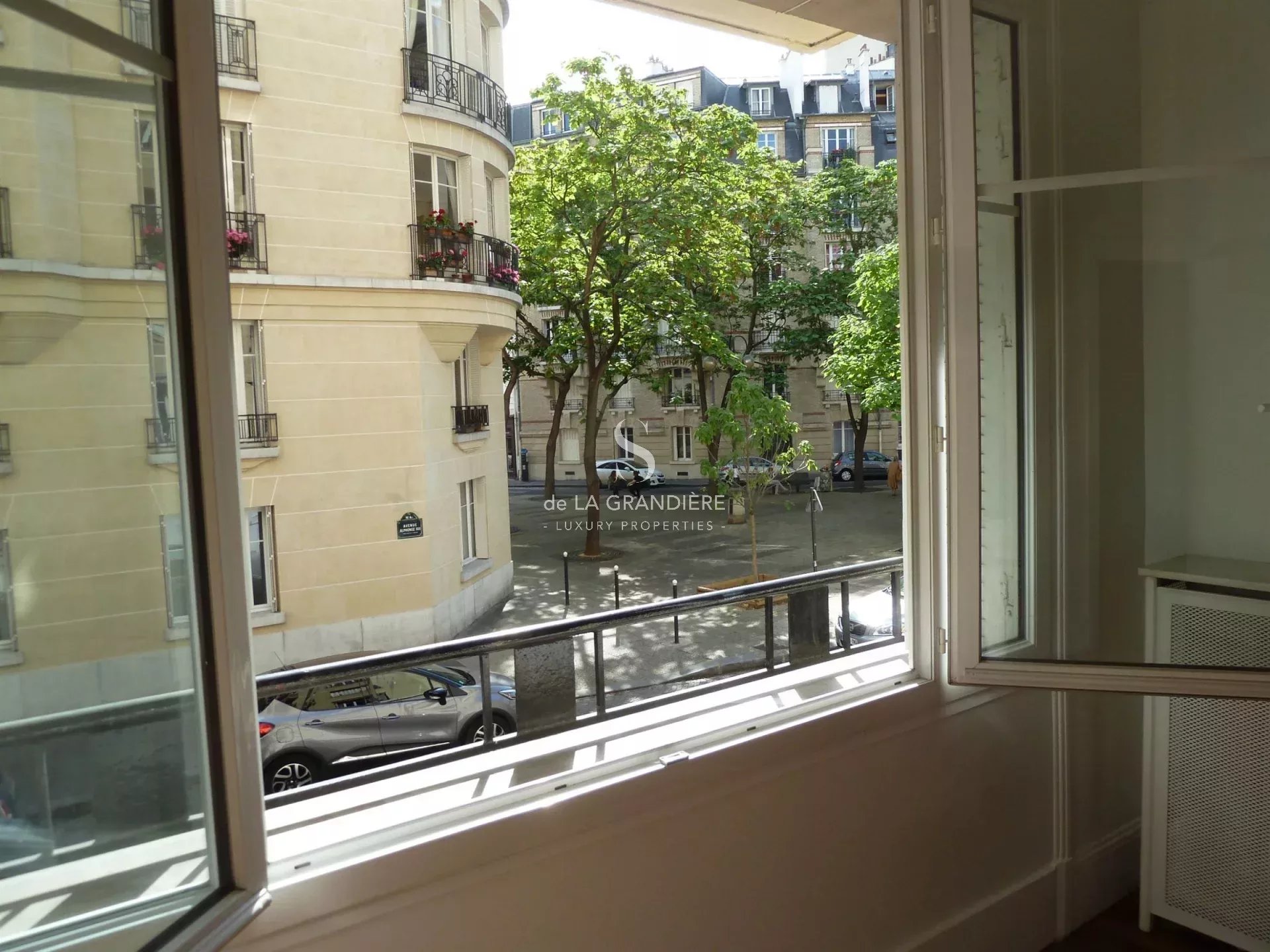 Paris 16 - avenue Alphonse XIII - 55m2