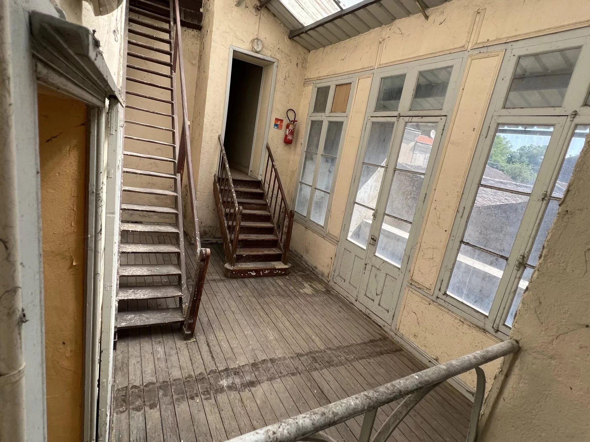 Agence immobilière de ROSER BEATRICE