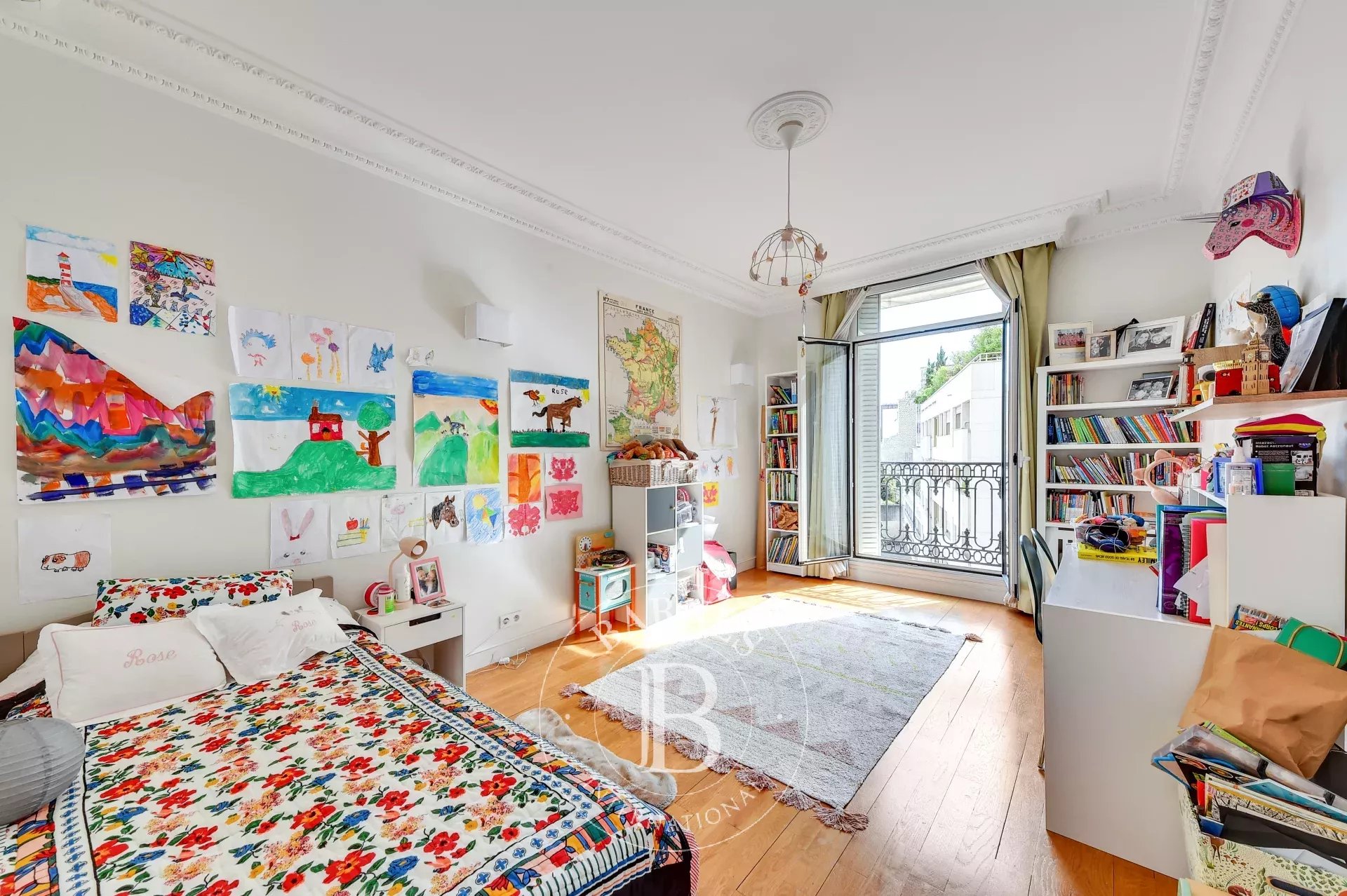 Paris  - Apartment 5 Bedrooms - picture 18
