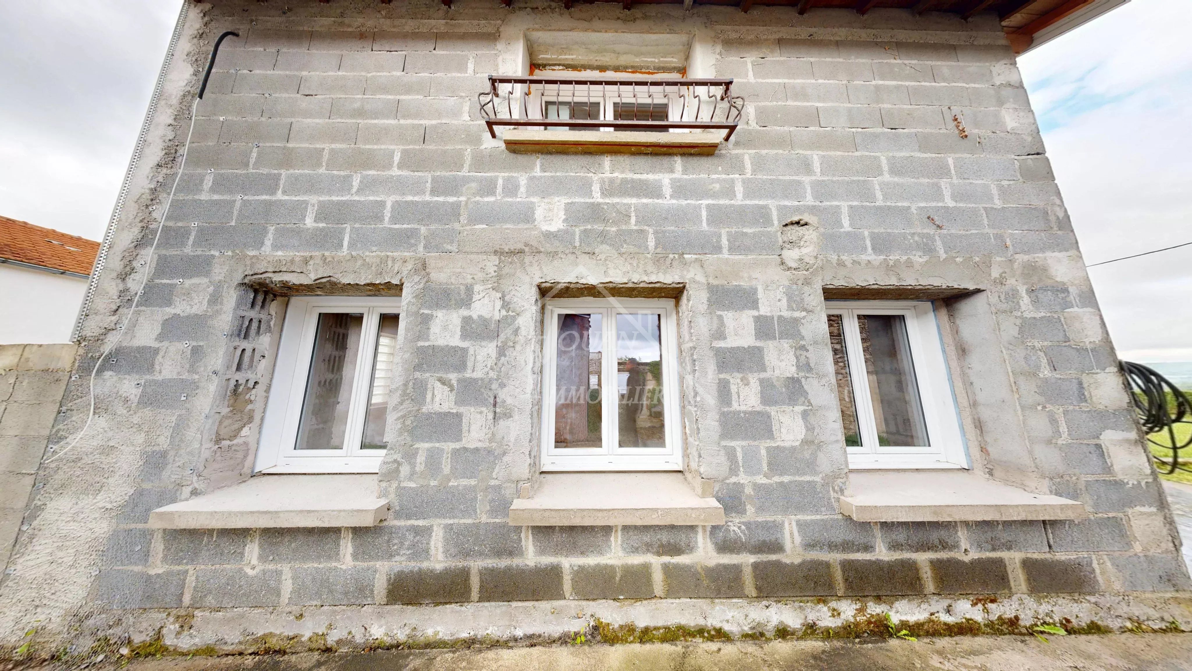 EXCLUSIVITE DEUX MAISONS JARDIN DEPENDANCE