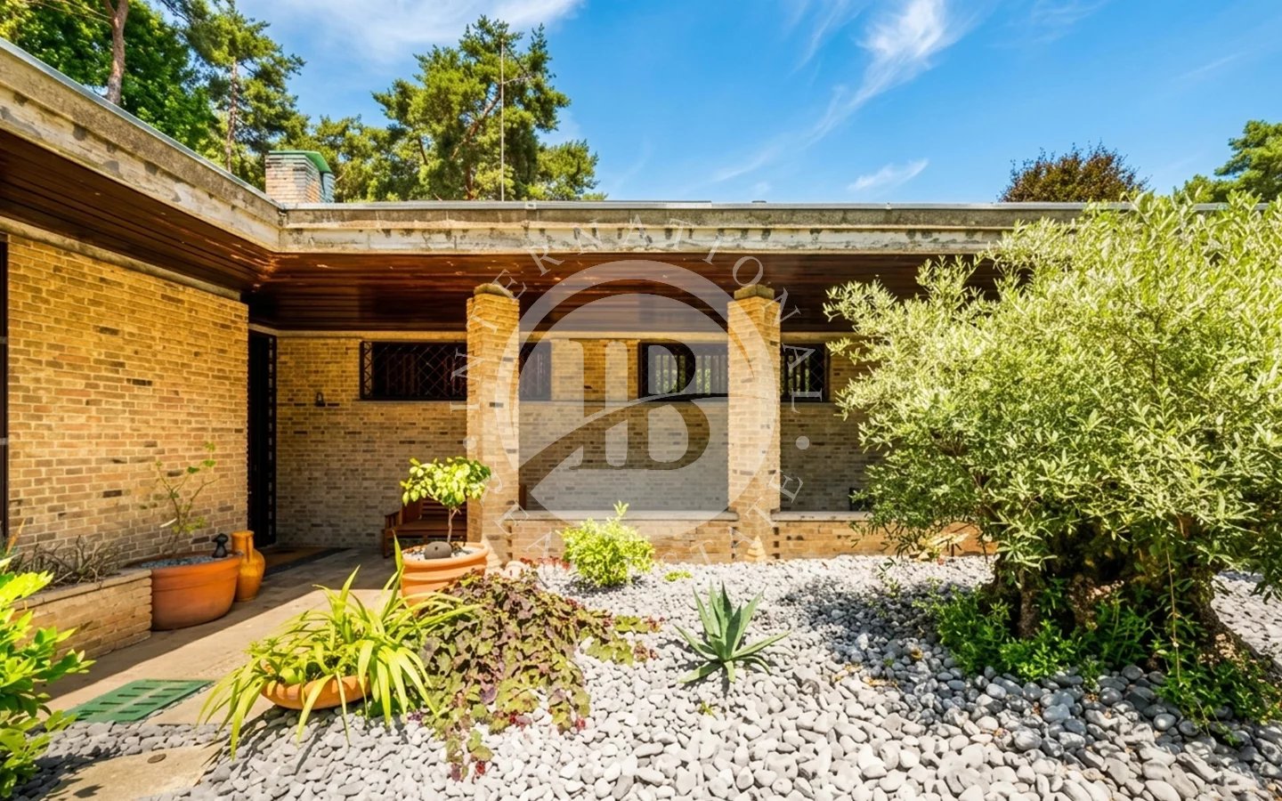 Villa in Appiano Gentile - Image 4