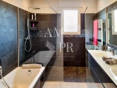 ATYPICAL VILLA WITH SEA VIEW IN SAINT PAUL DE VENCE — photo 5 of 7