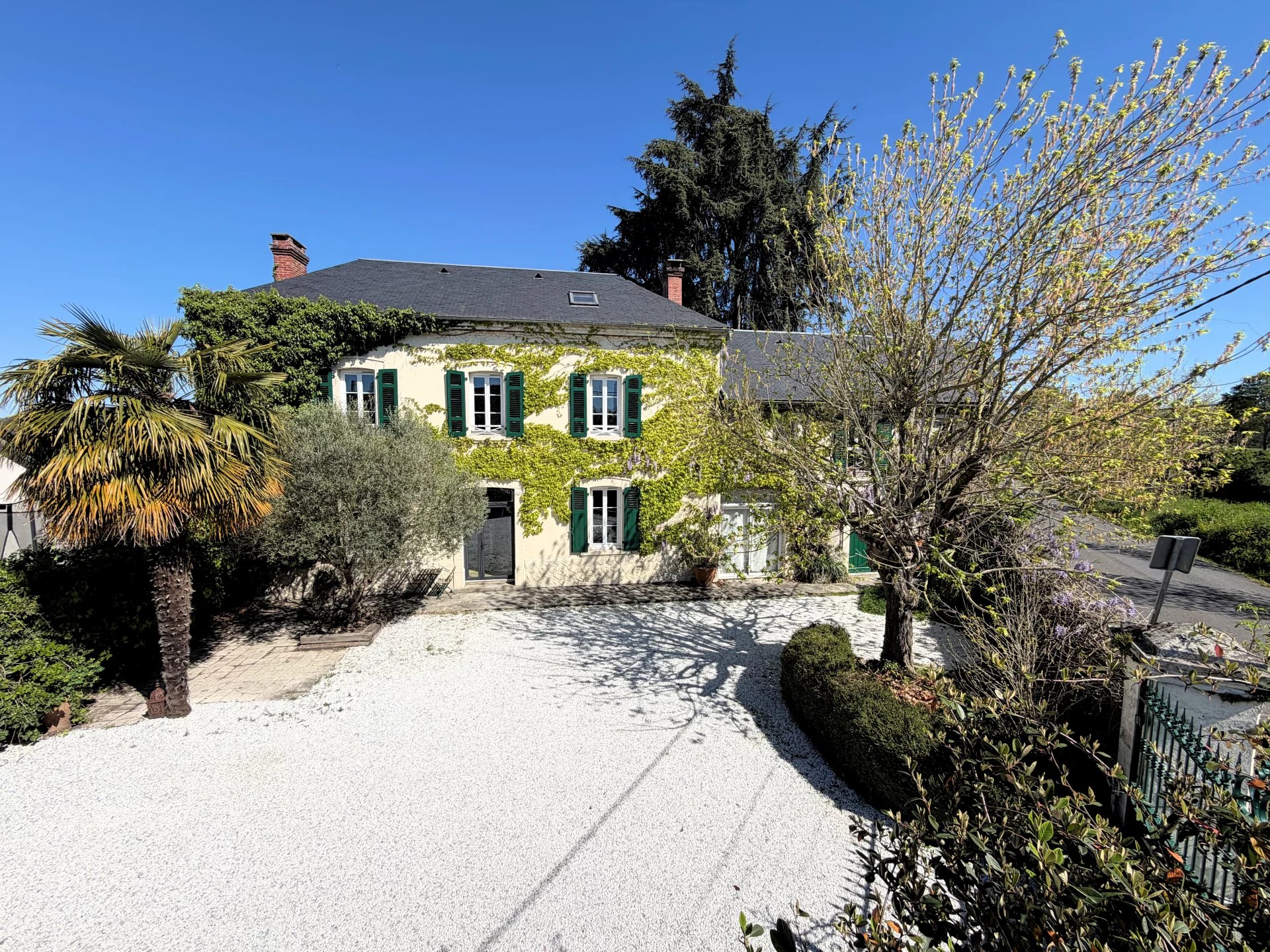 Agence immobilière de Agence Le Bonheur