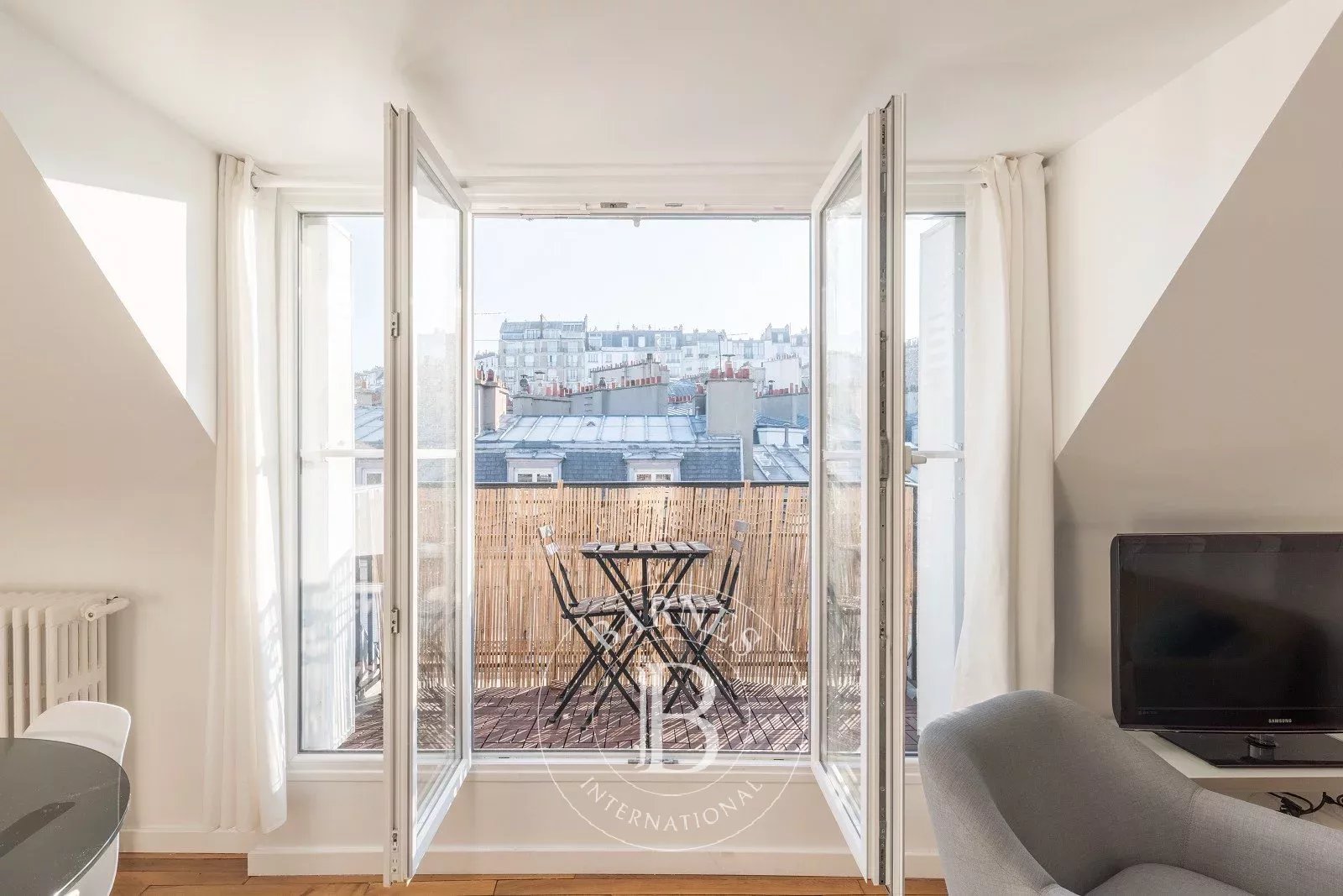 Daire Paris 18ème - picture 9