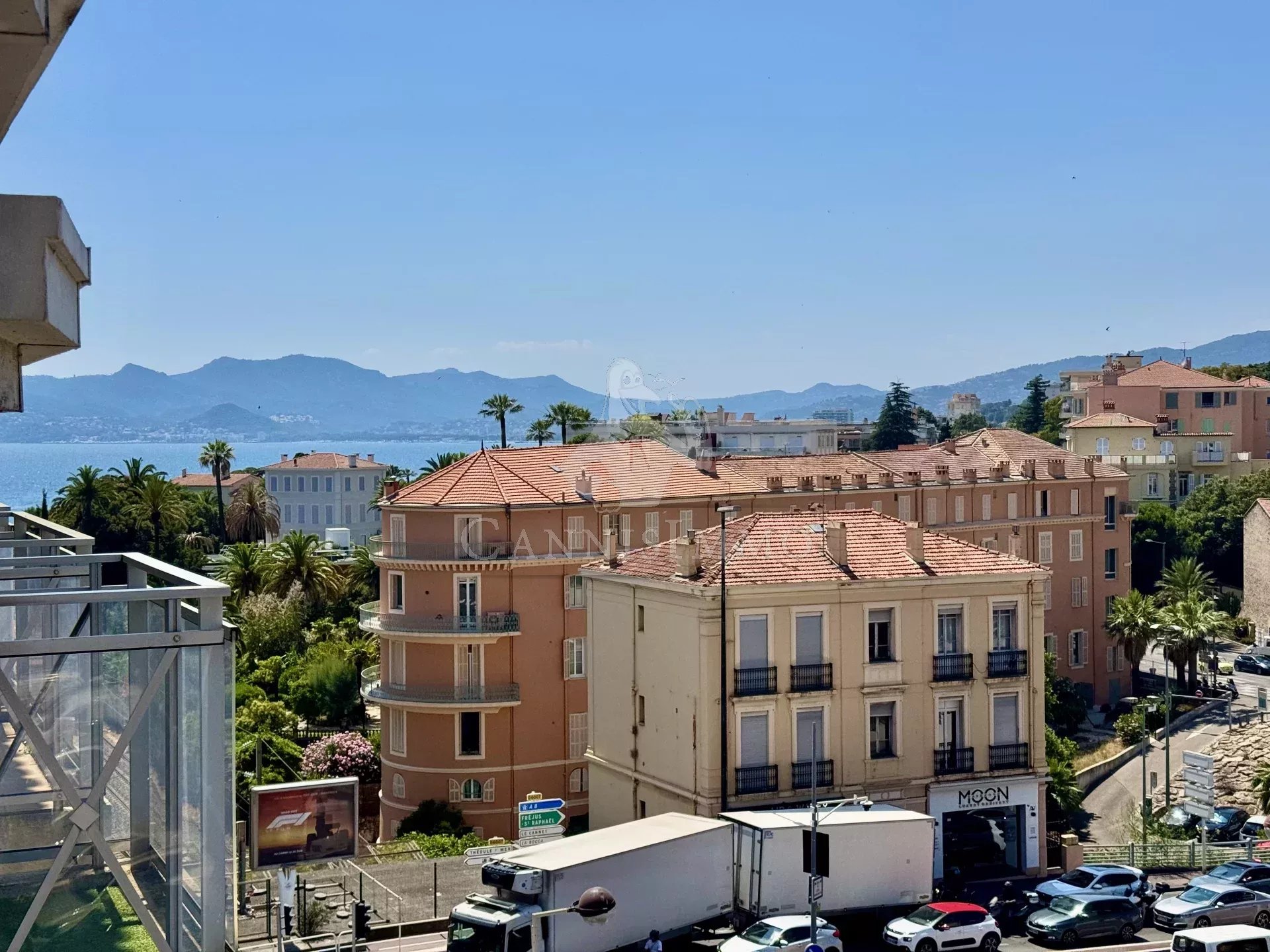 Agence immobilière de CANNISIMMO
