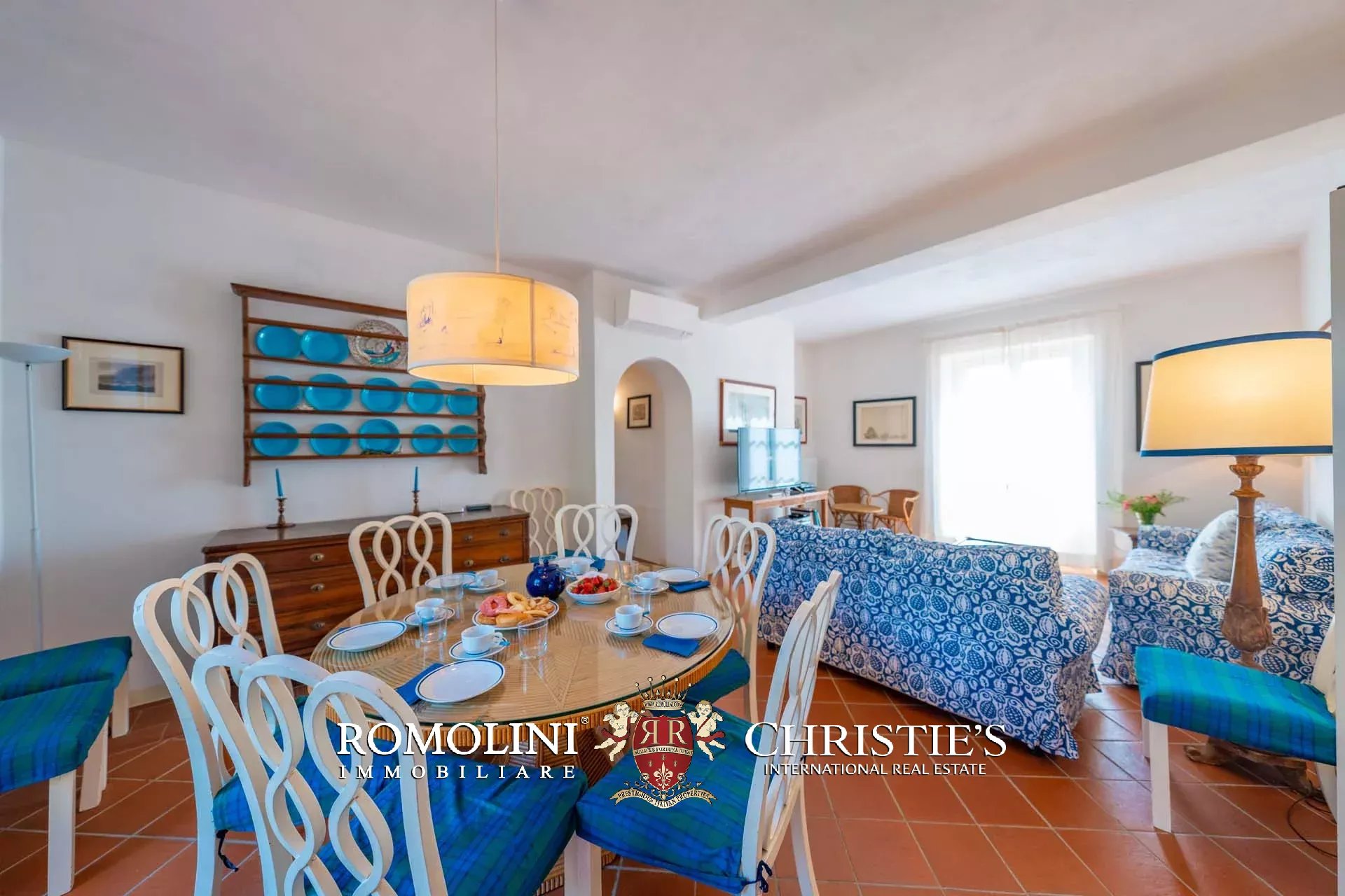 11 Bedroom Villa/Townhouse's Image 110