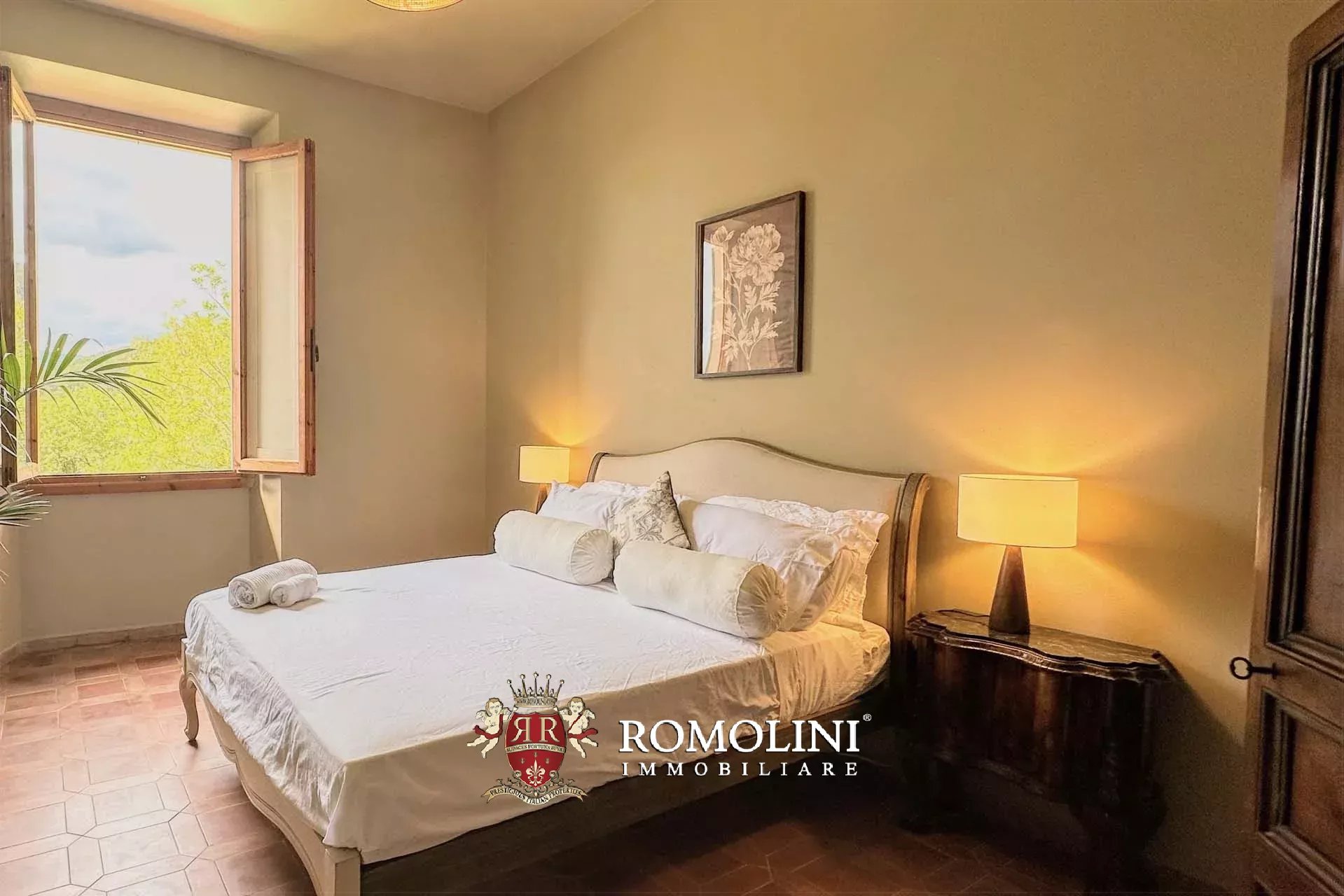 6 Bedroom Villa/Townhouse's Image 36