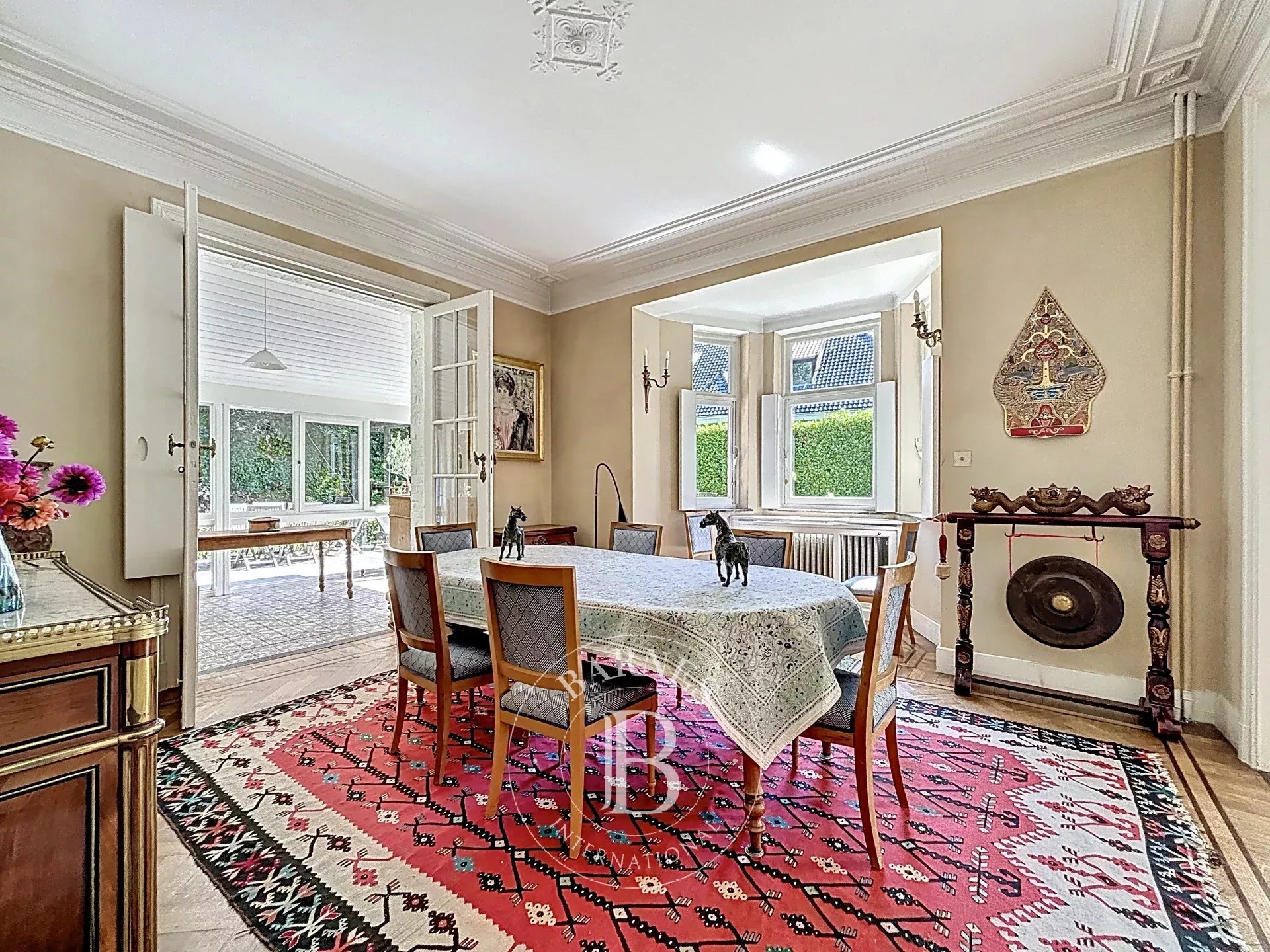 Uccle - Observatoire - Magnifique maison de maître sur 11,85 ares.