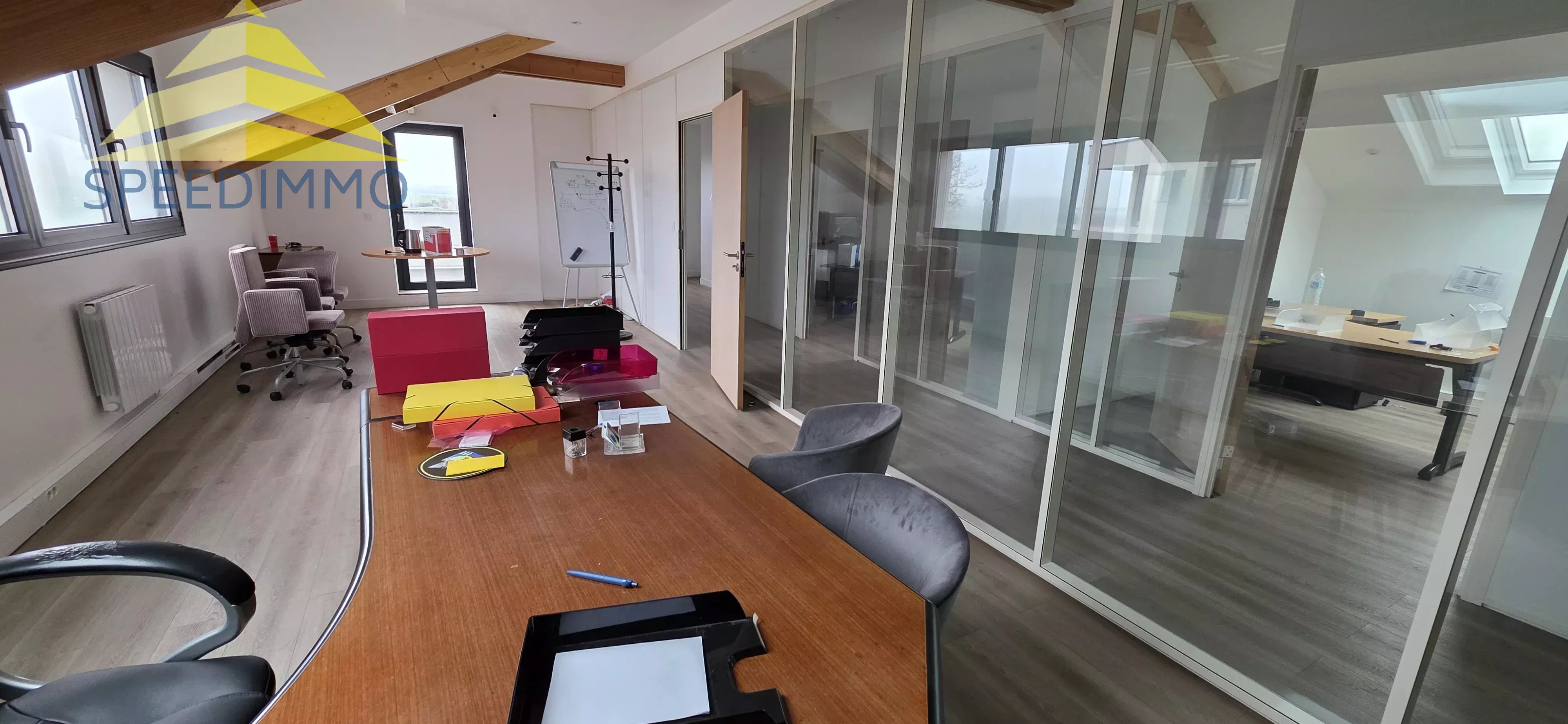 BÂTIMENT INDÉPENDANT RÉCENT (2022)