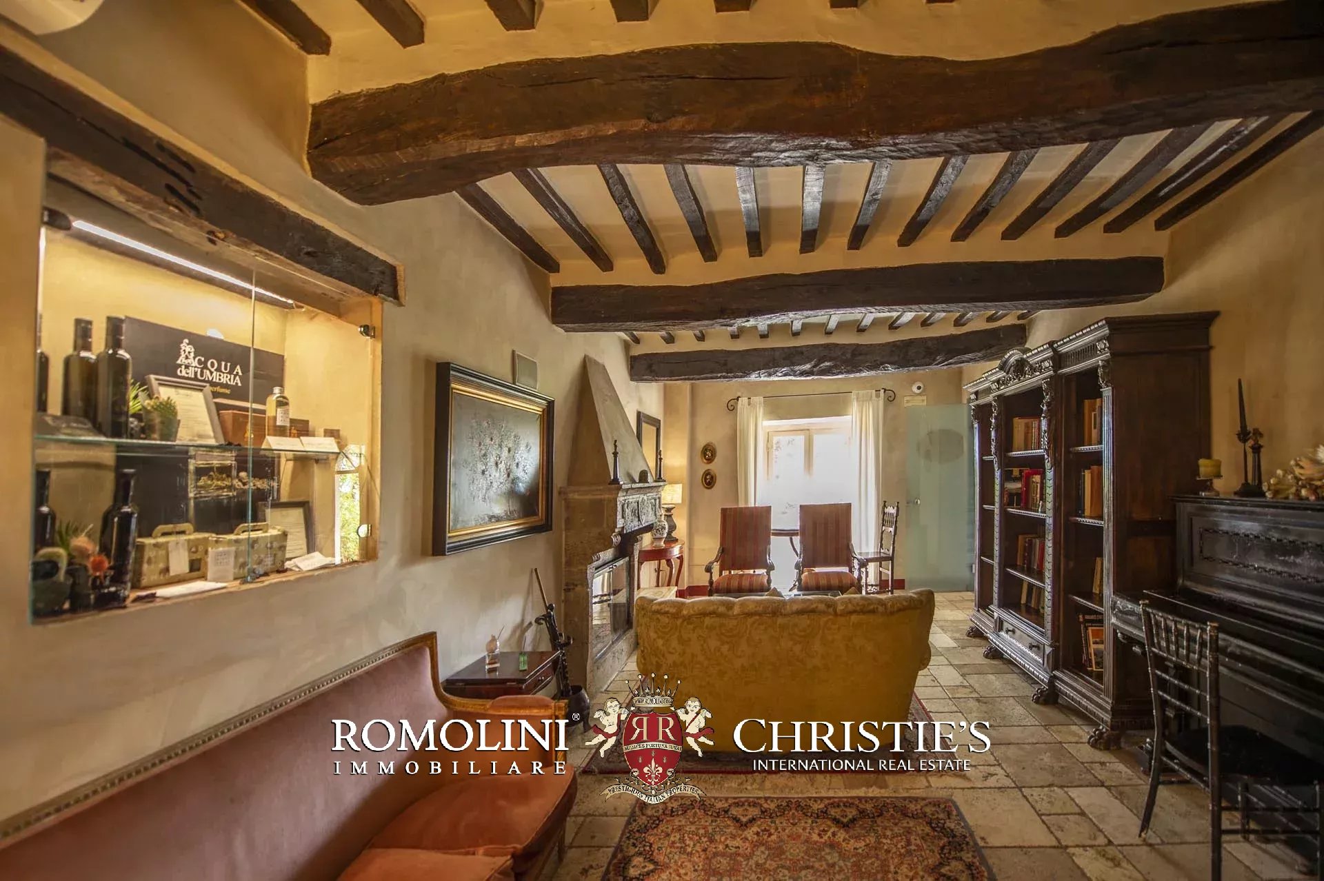 12 Bedroom Villa/Townhouse's Image 36