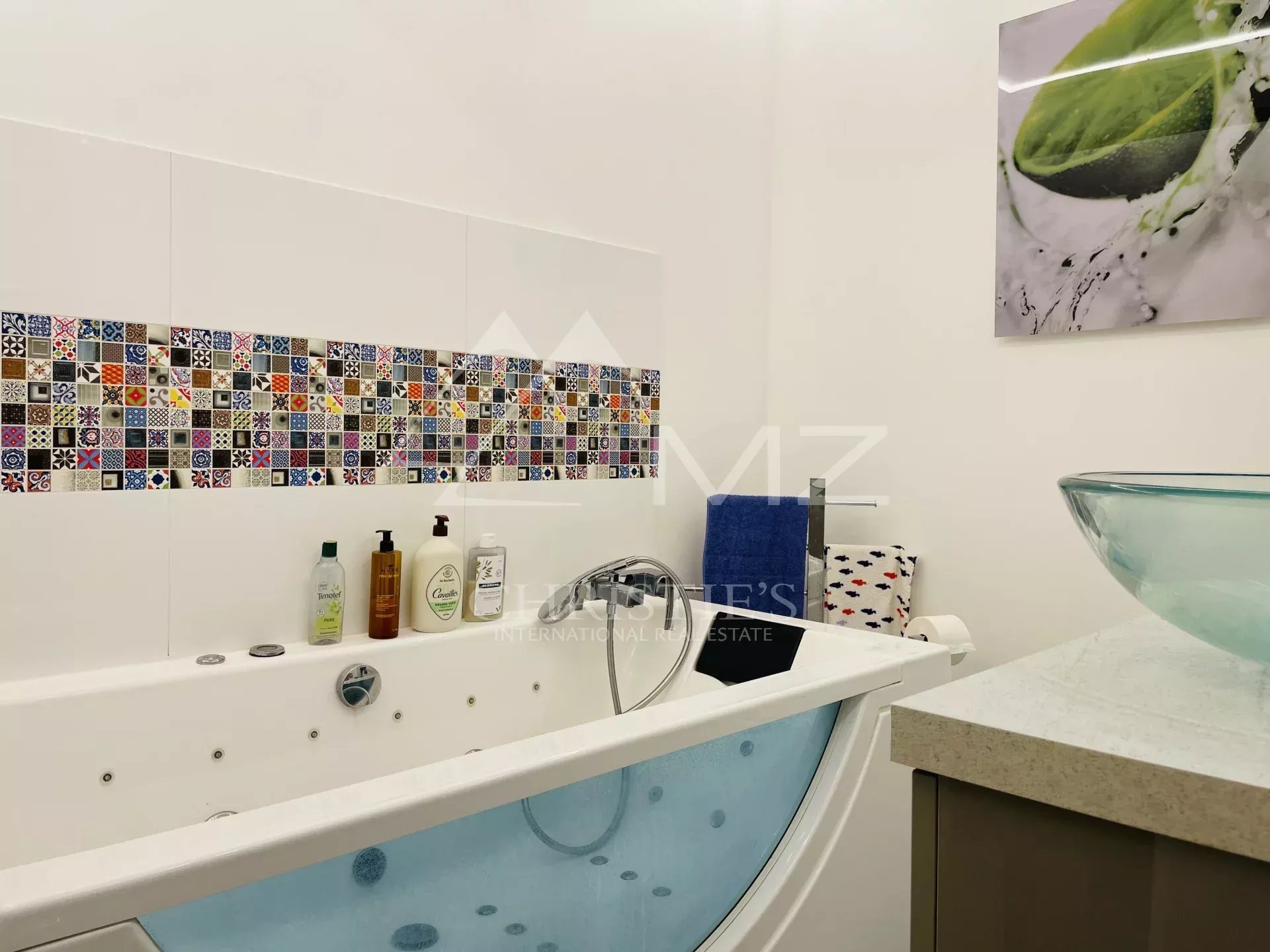 2 Bedroom Apartment/Flat's Image 7