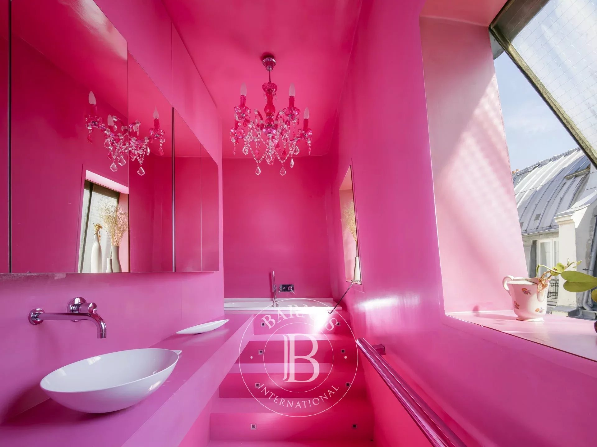 Daire Paris 8ème - picture 10