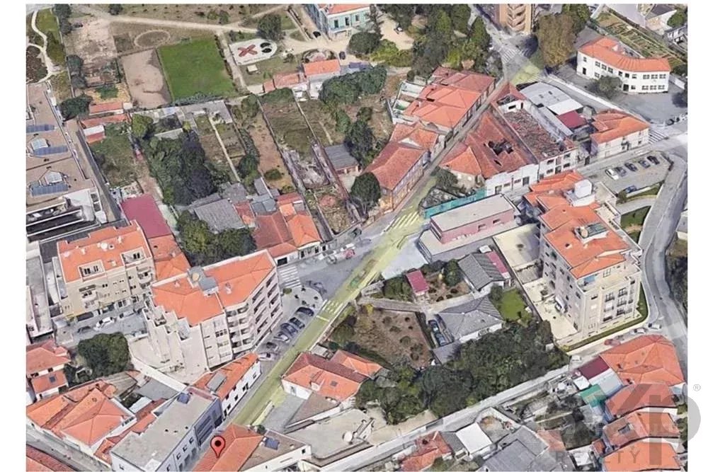 Terreno Ideal em Valadares, Porto: 700 m²