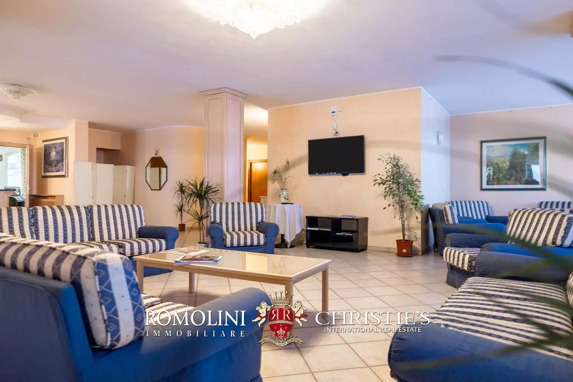 108 Bedroom Villa/Townhouse's Image 60