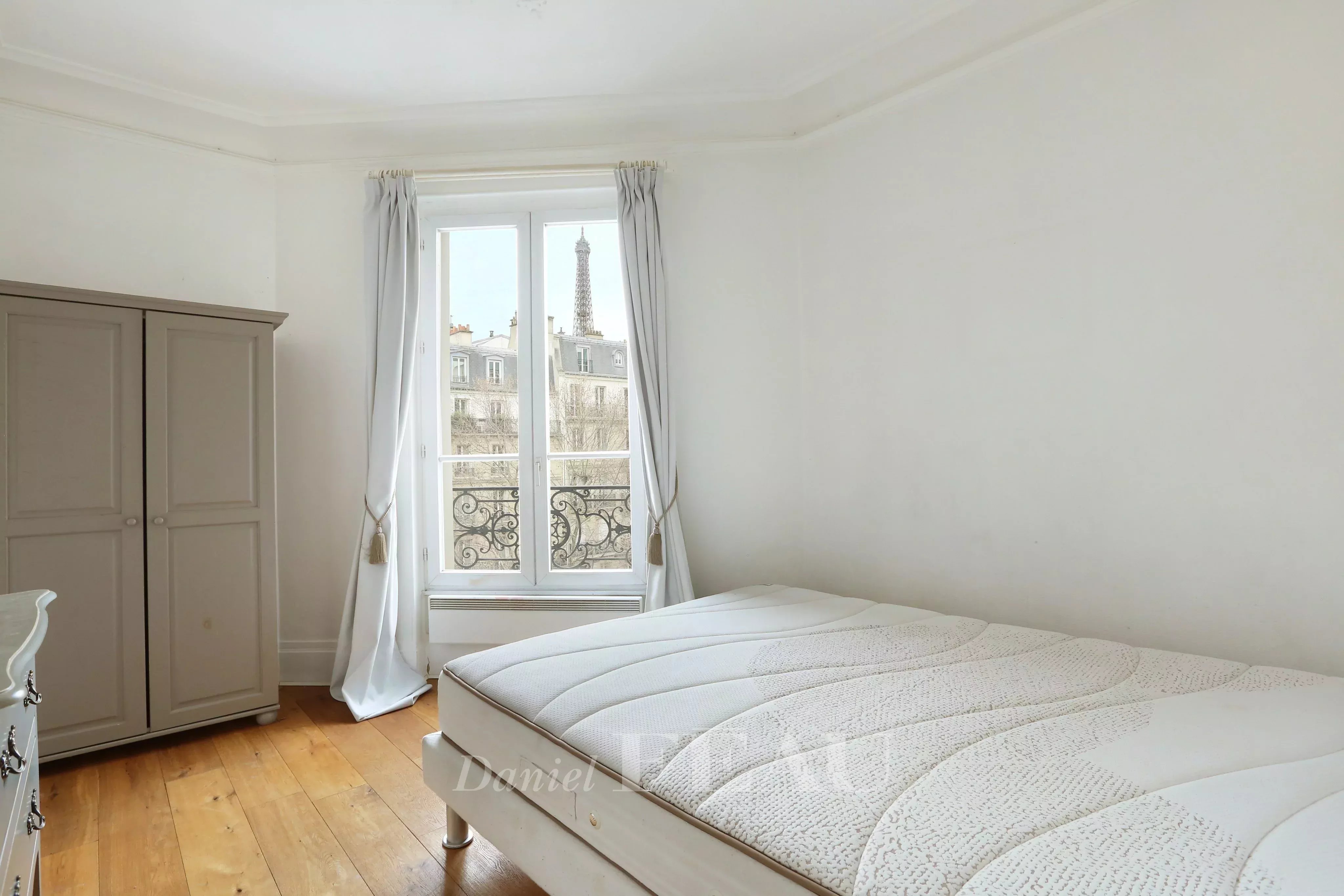 Location Appartement Paris 7ème