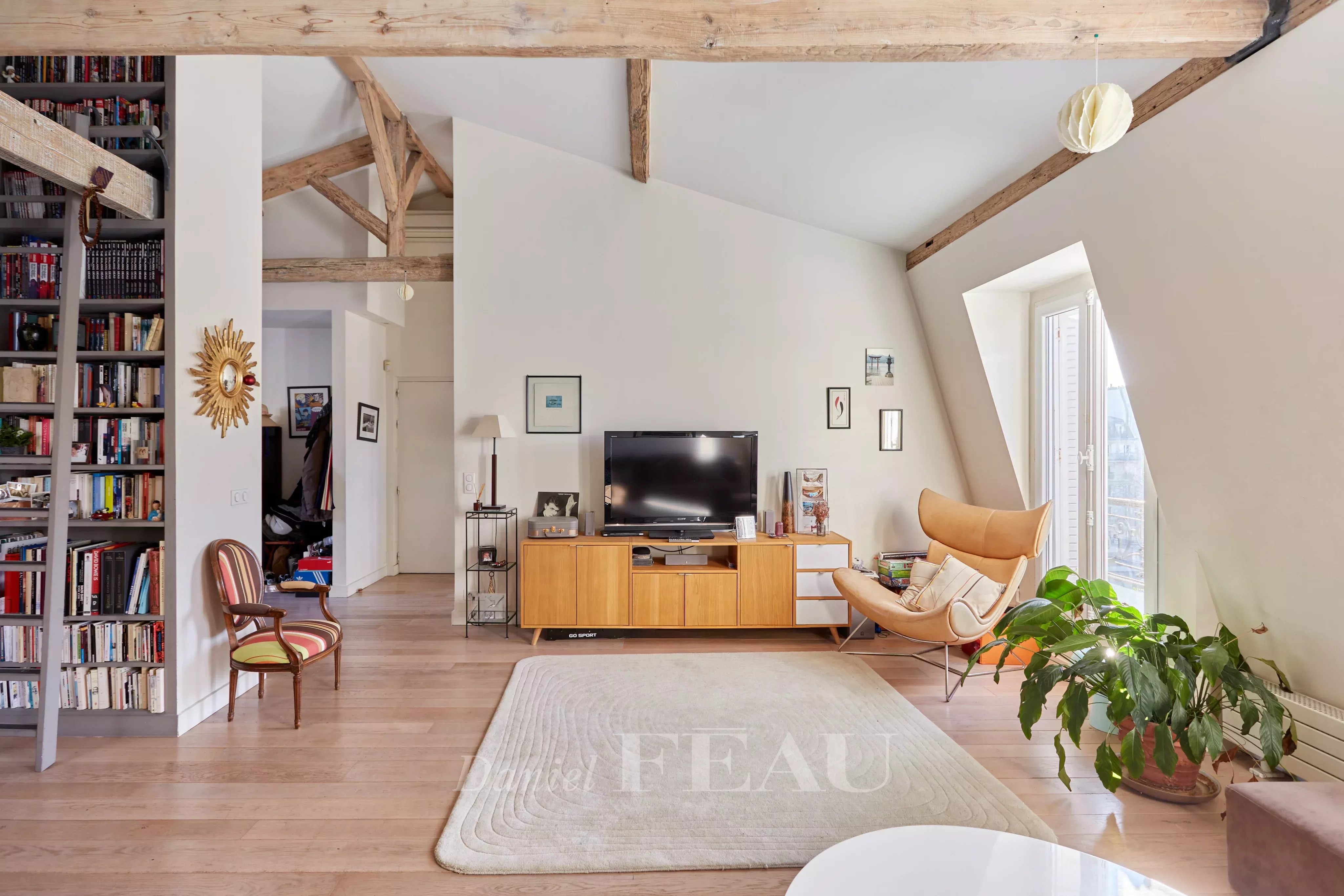 Paris 5th District – A delightful 4-bed apartment