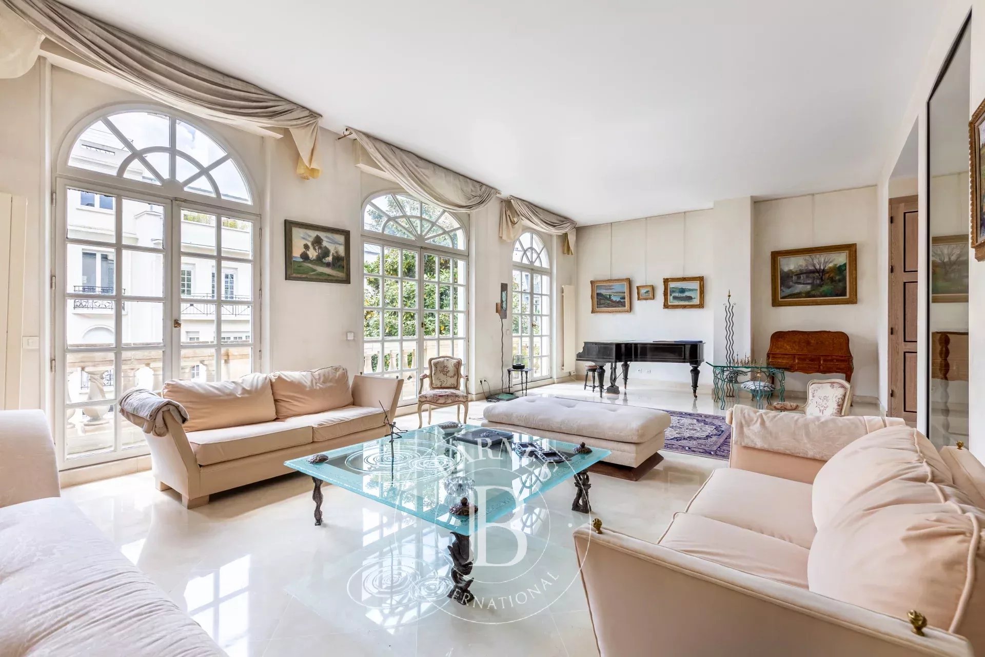 Konak Neuilly-sur-Seine - picture 11