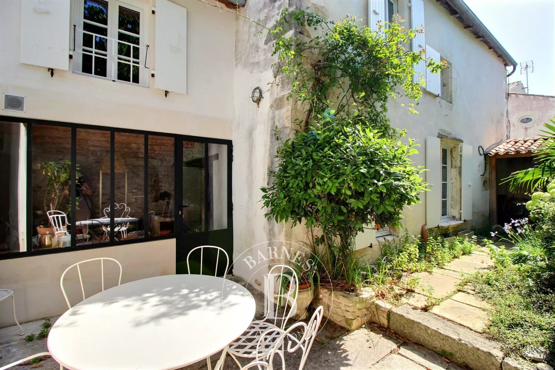 House Saint-Martin-de-Ré  -  ref 87145576 (picture 1)