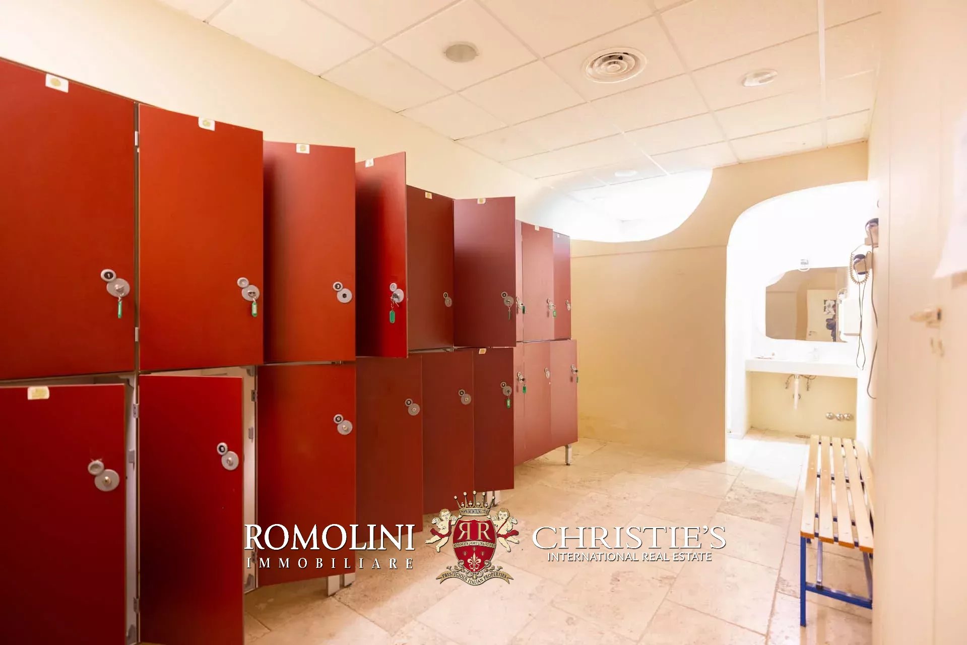 108 Bedroom Villa/Townhouse's Image 83