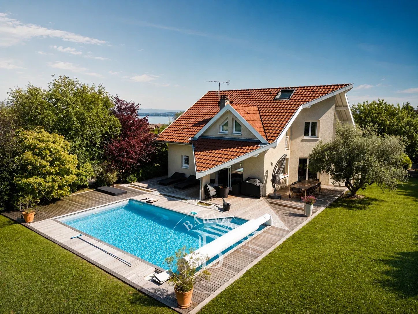 Marin – Villa avec piscine – Terrain de 1 200 m² – 4 chambres