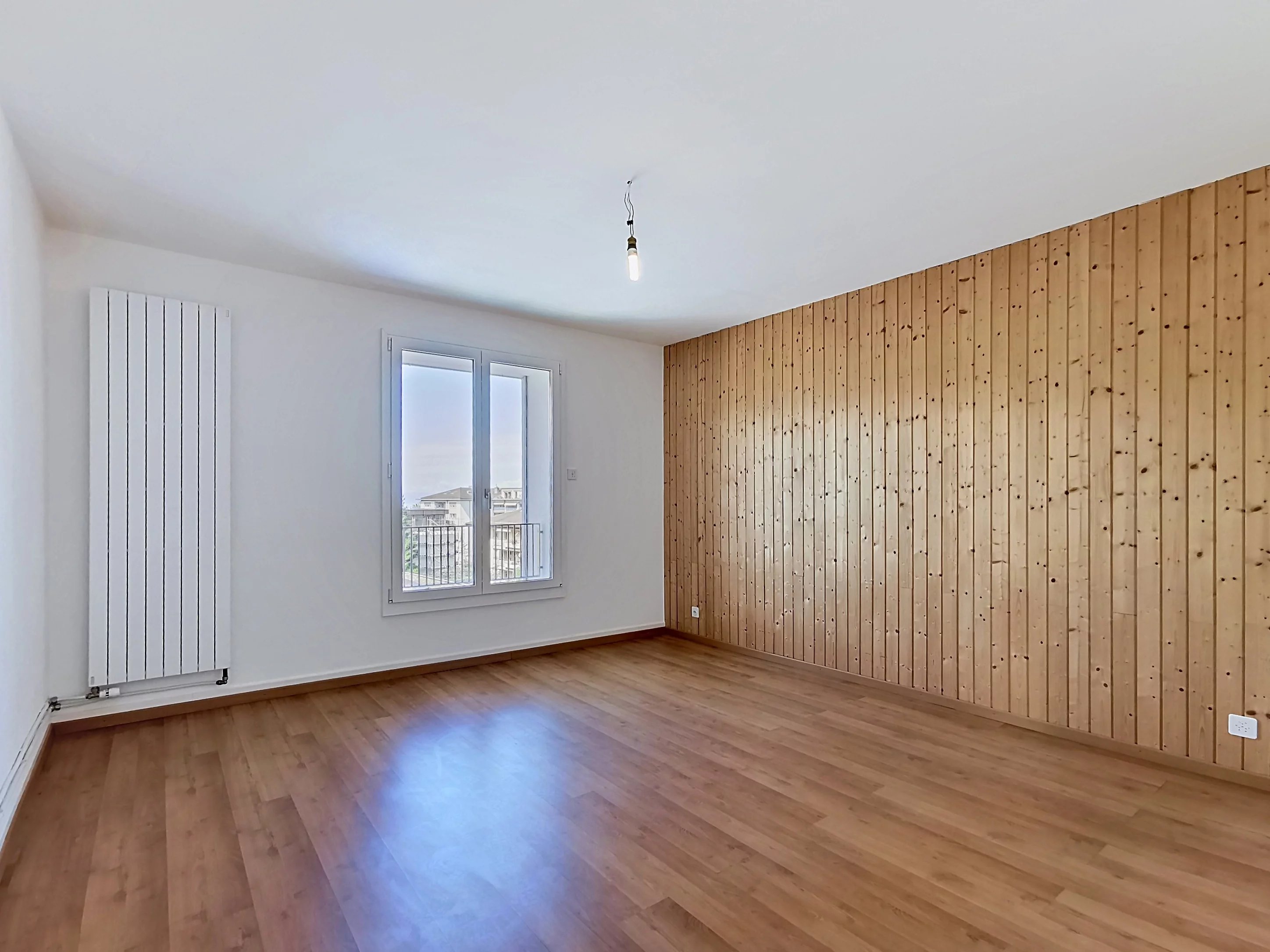 Lumineux appartement avec balcon plein sud