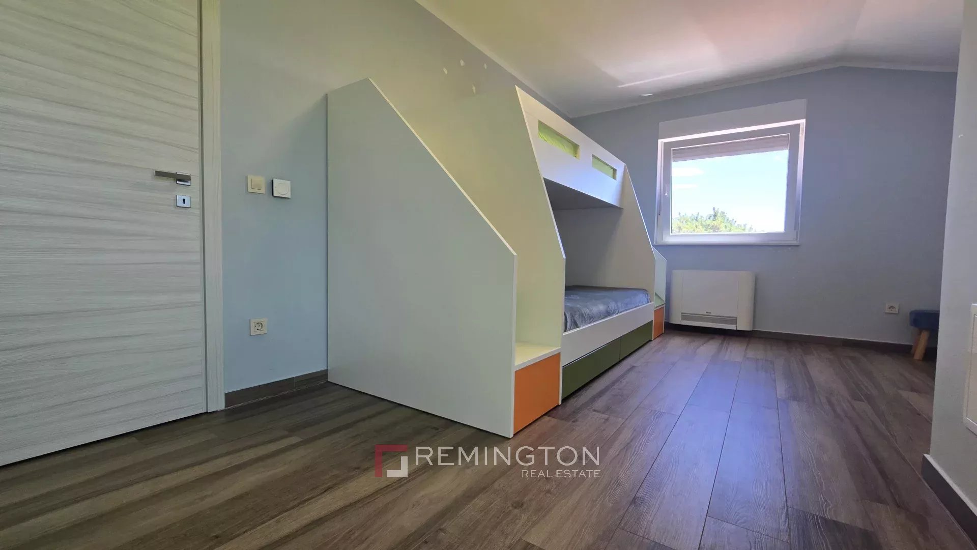 Villa/Townhouse's Image 11