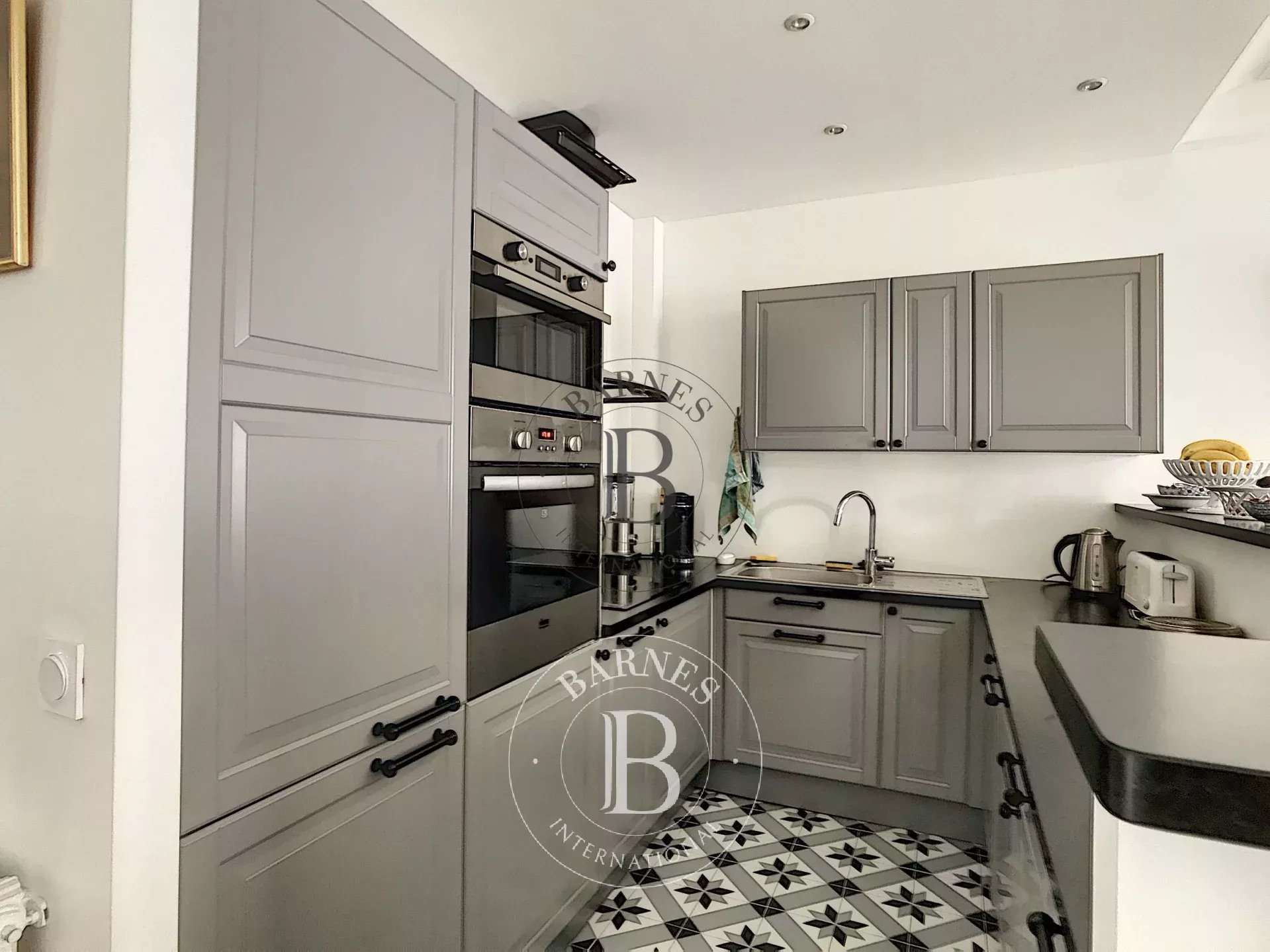 Daire Paris 8ème - picture 7