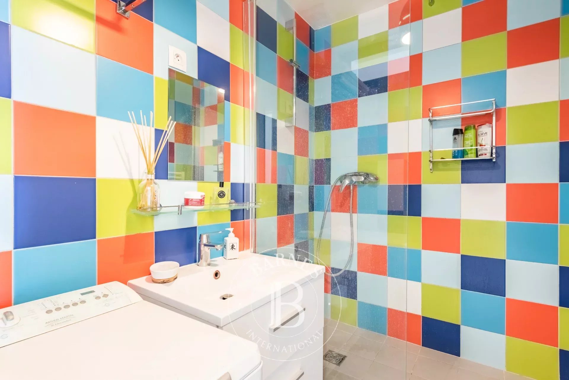 Daire Paris 18ème - picture 19