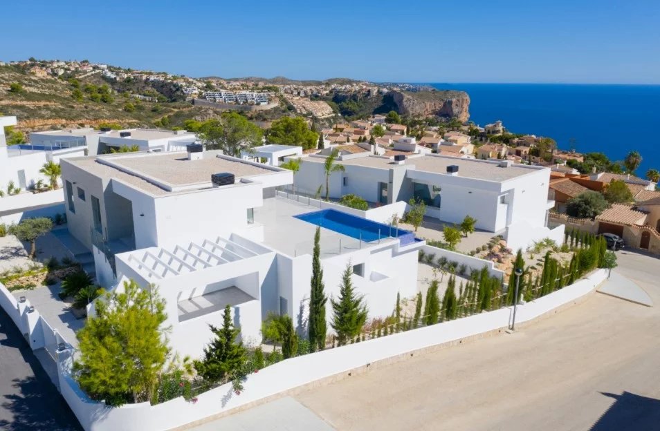 Magnifique villa au design modern avec une belle vue mer