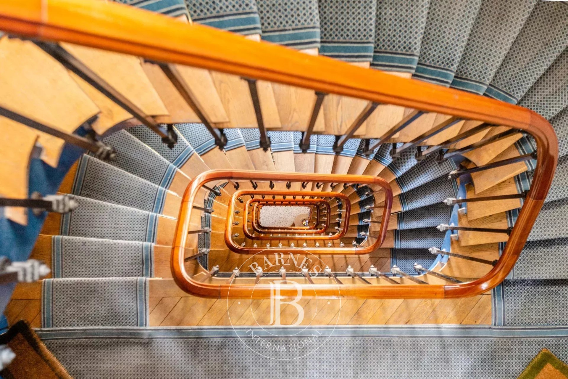 Daire Paris 10ème - picture 12