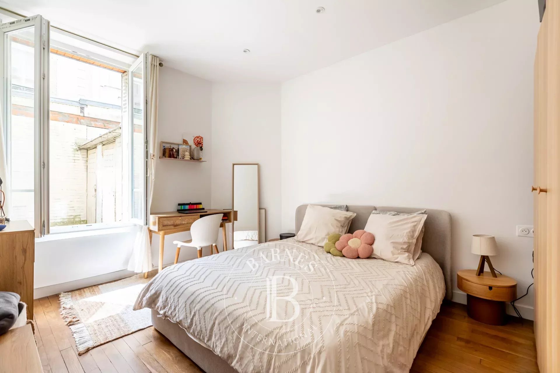 Paris  - Apartment 2 Bedrooms - picture 7