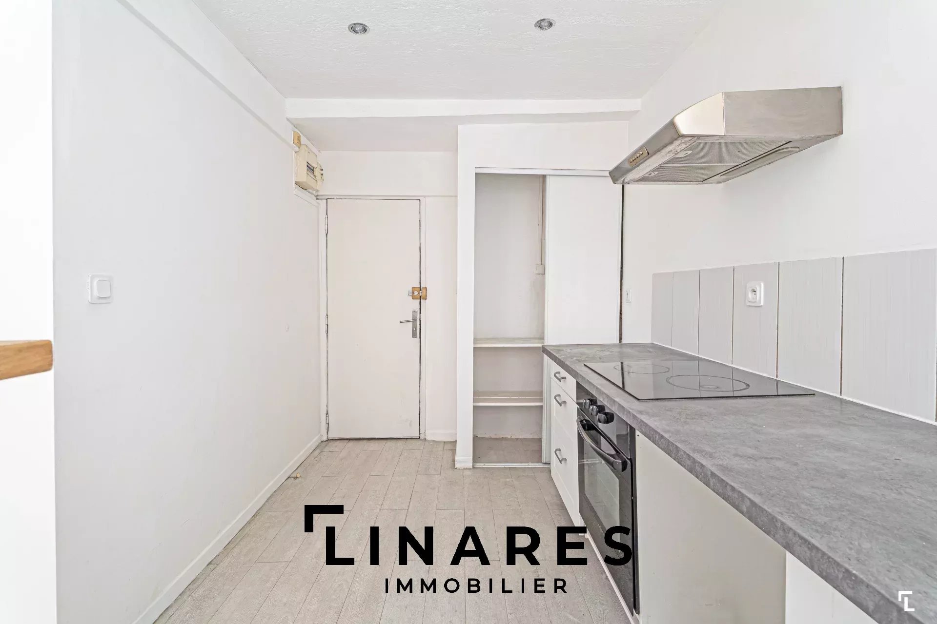 Sale Apartment Toulon