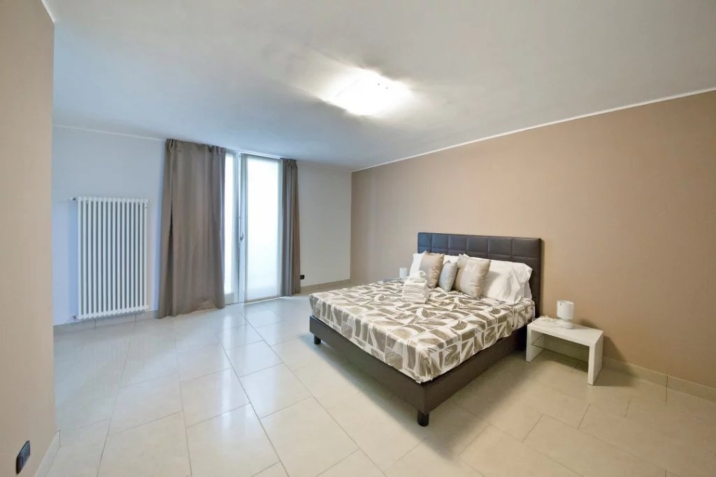 Villa à Menaggio, localité Croce - picture 17
