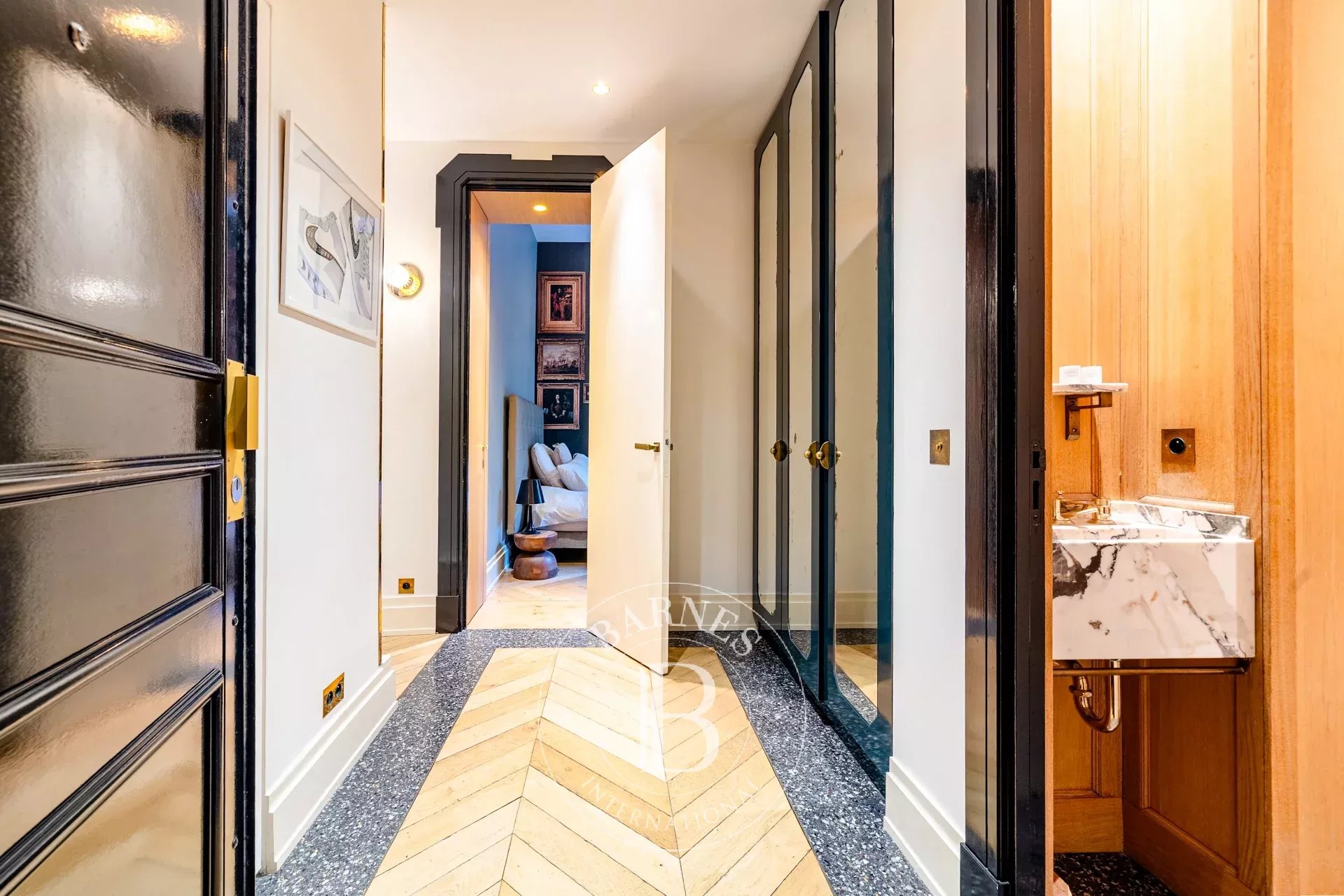 Paris  - Apartment 2 Bedrooms - picture 17