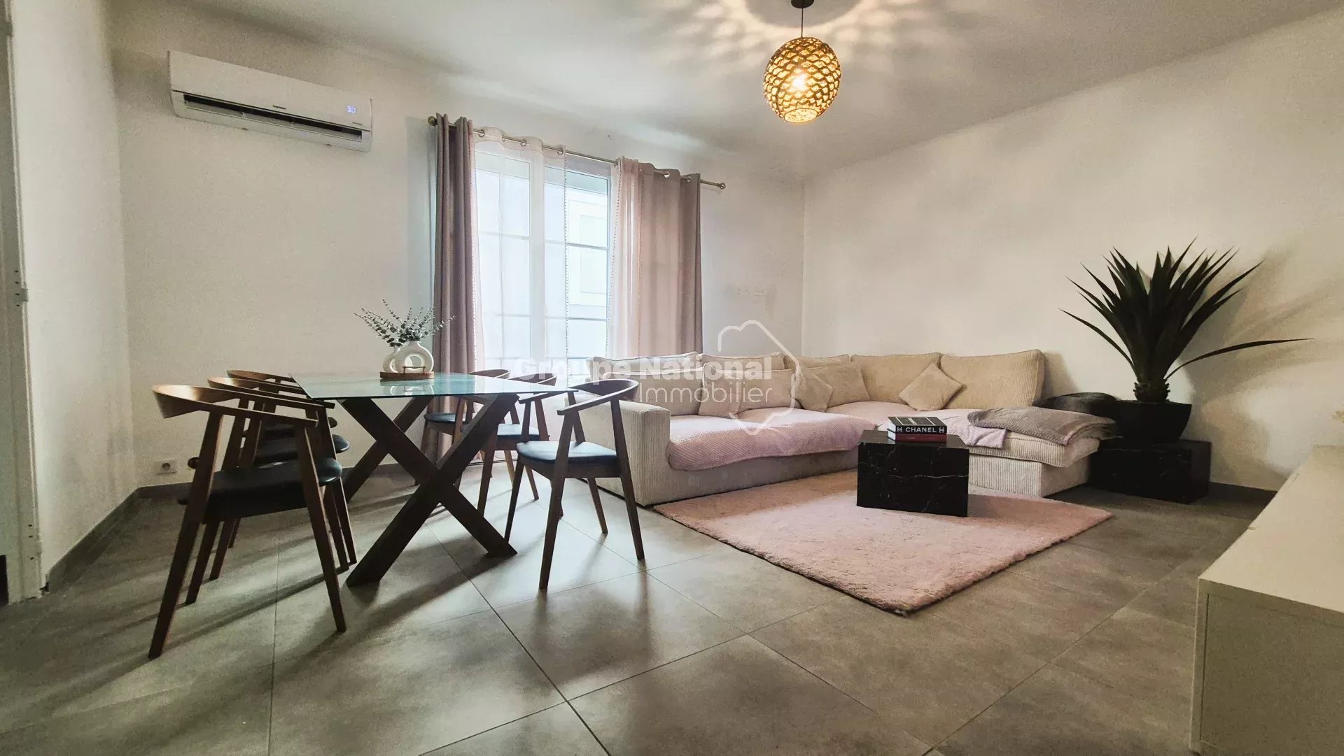 Agence immobilière de 