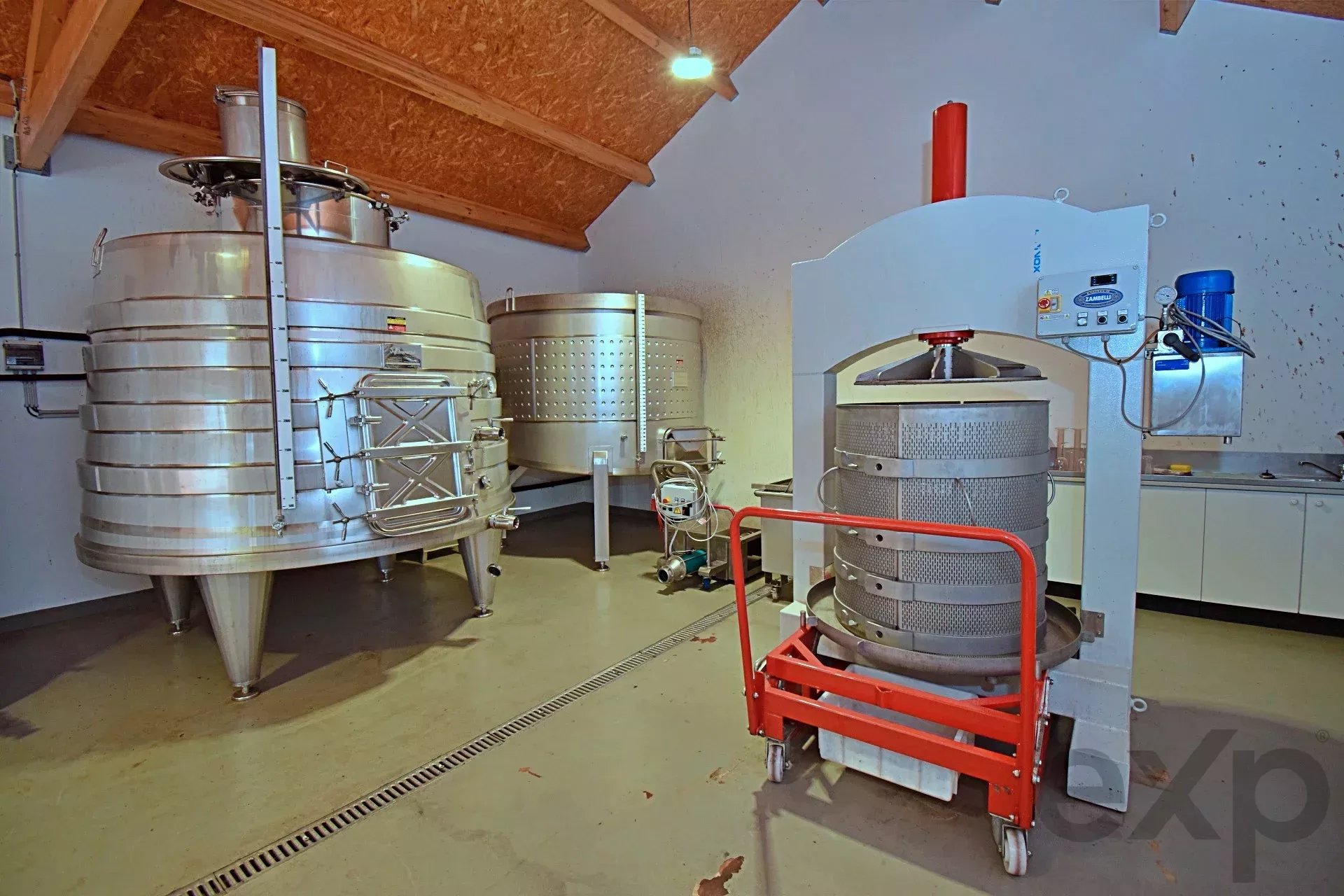 Prestigious Wine Estate – DOC Alentejo Wine Production 7050-000 image 6