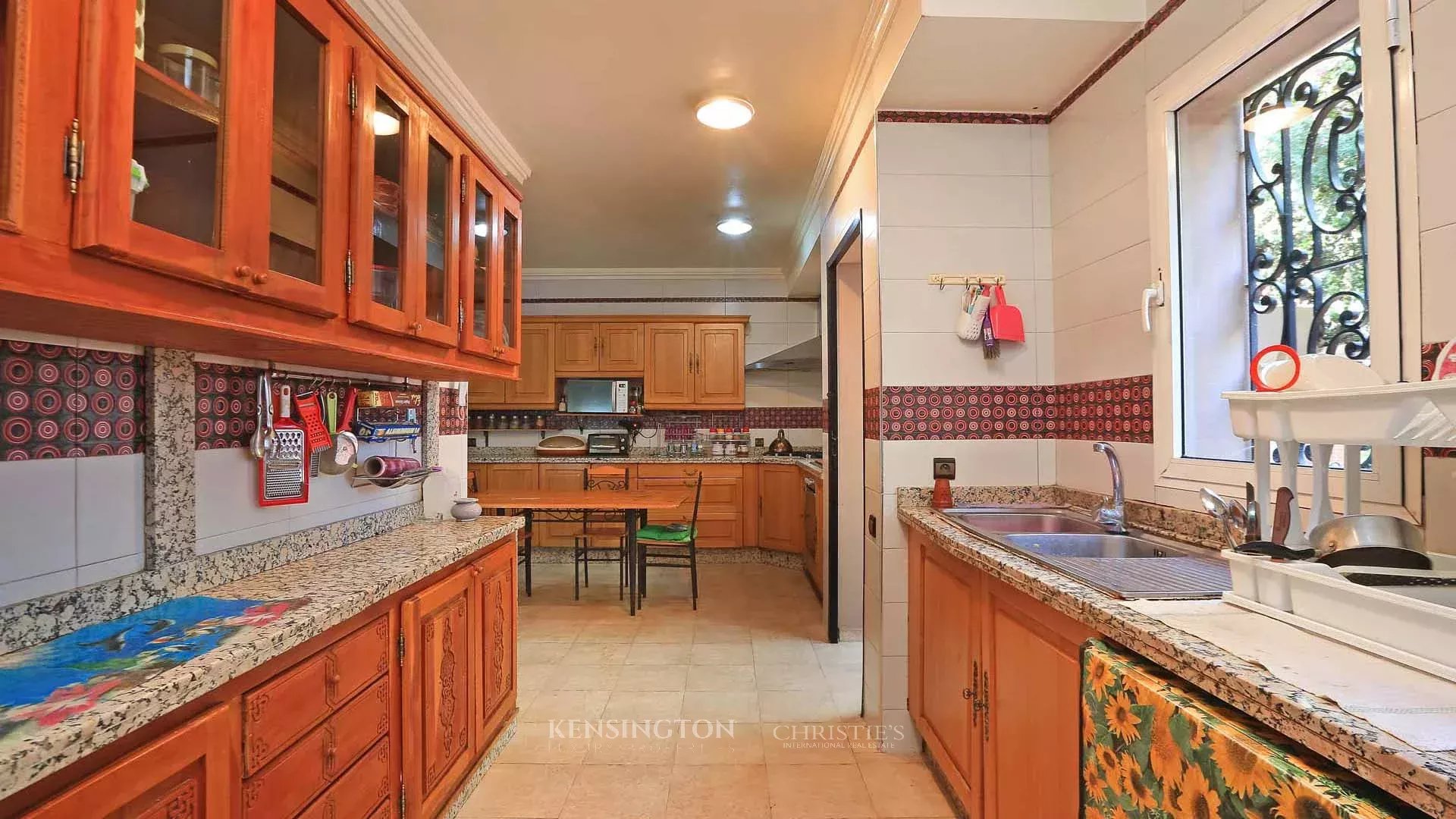 5 Bedroom Villa/Townhouse's Image 31