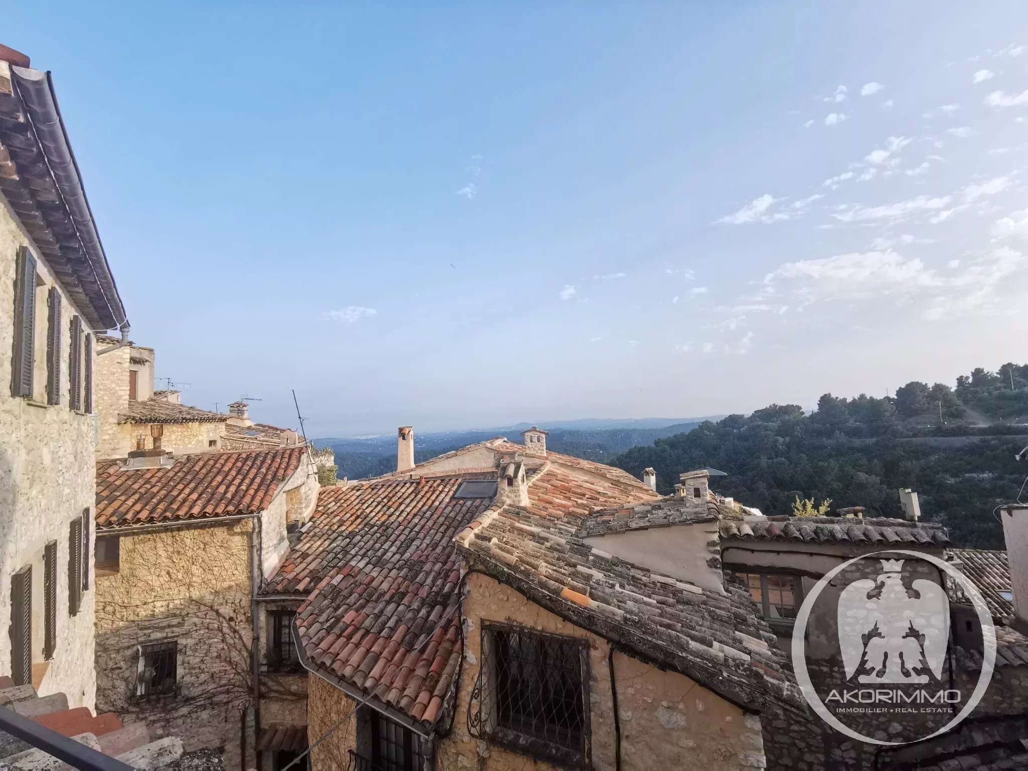 Maison  - 5 pièces  - 130.0 m2 -