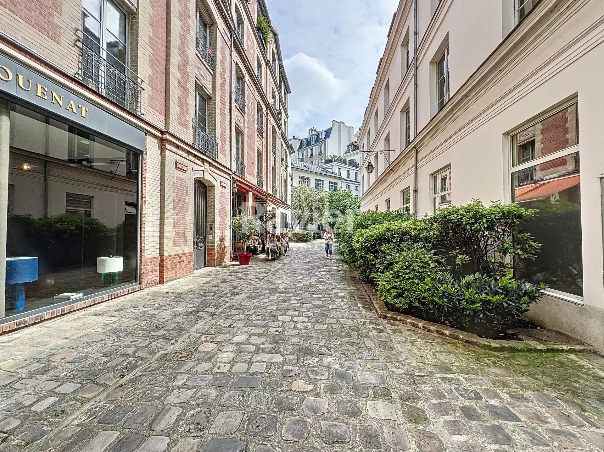 Agence immobilière de 