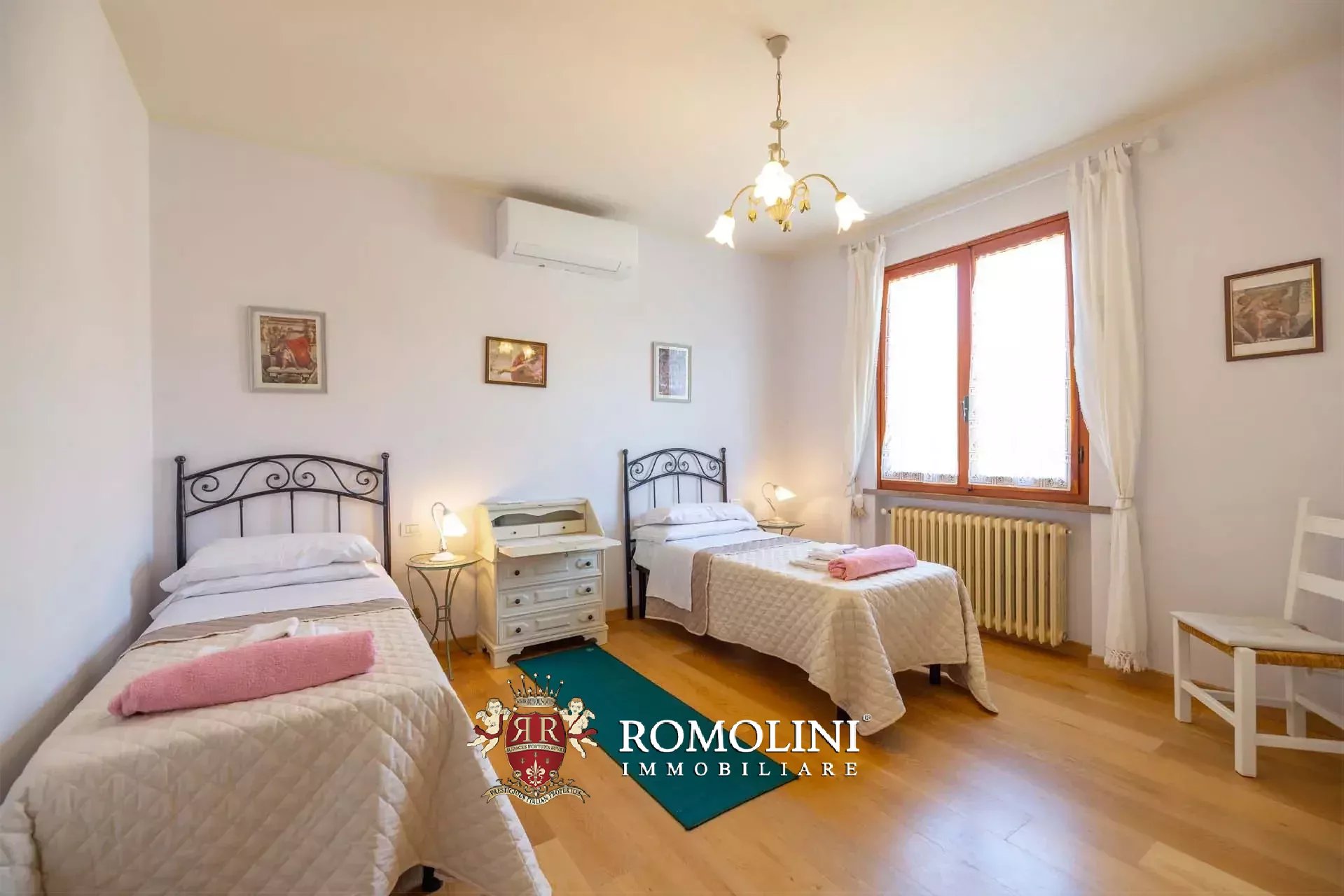 19 Bedroom Villa/Townhouse's Image 44