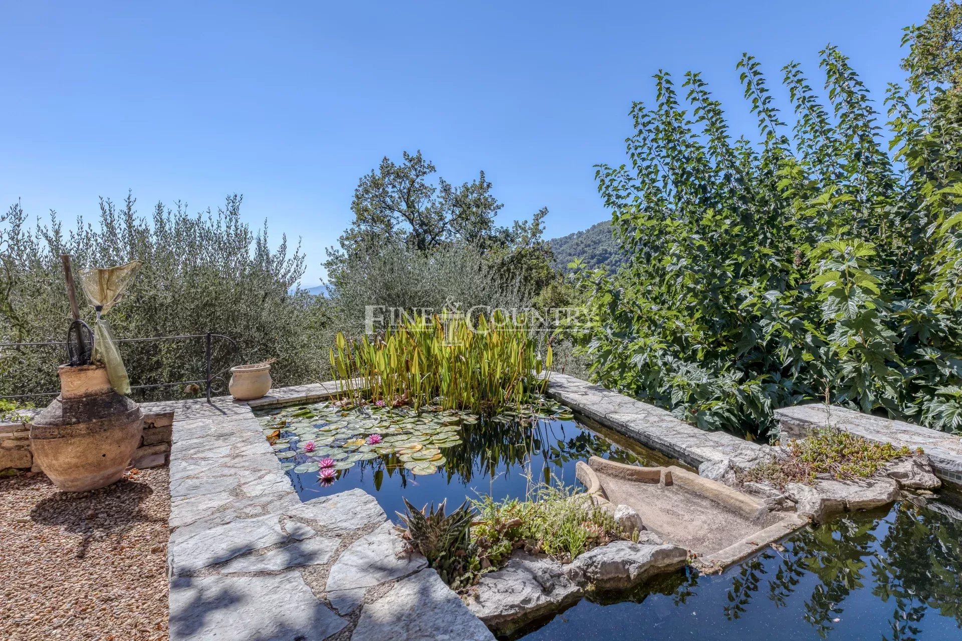 Photo of For sale property in Grasse with sea view